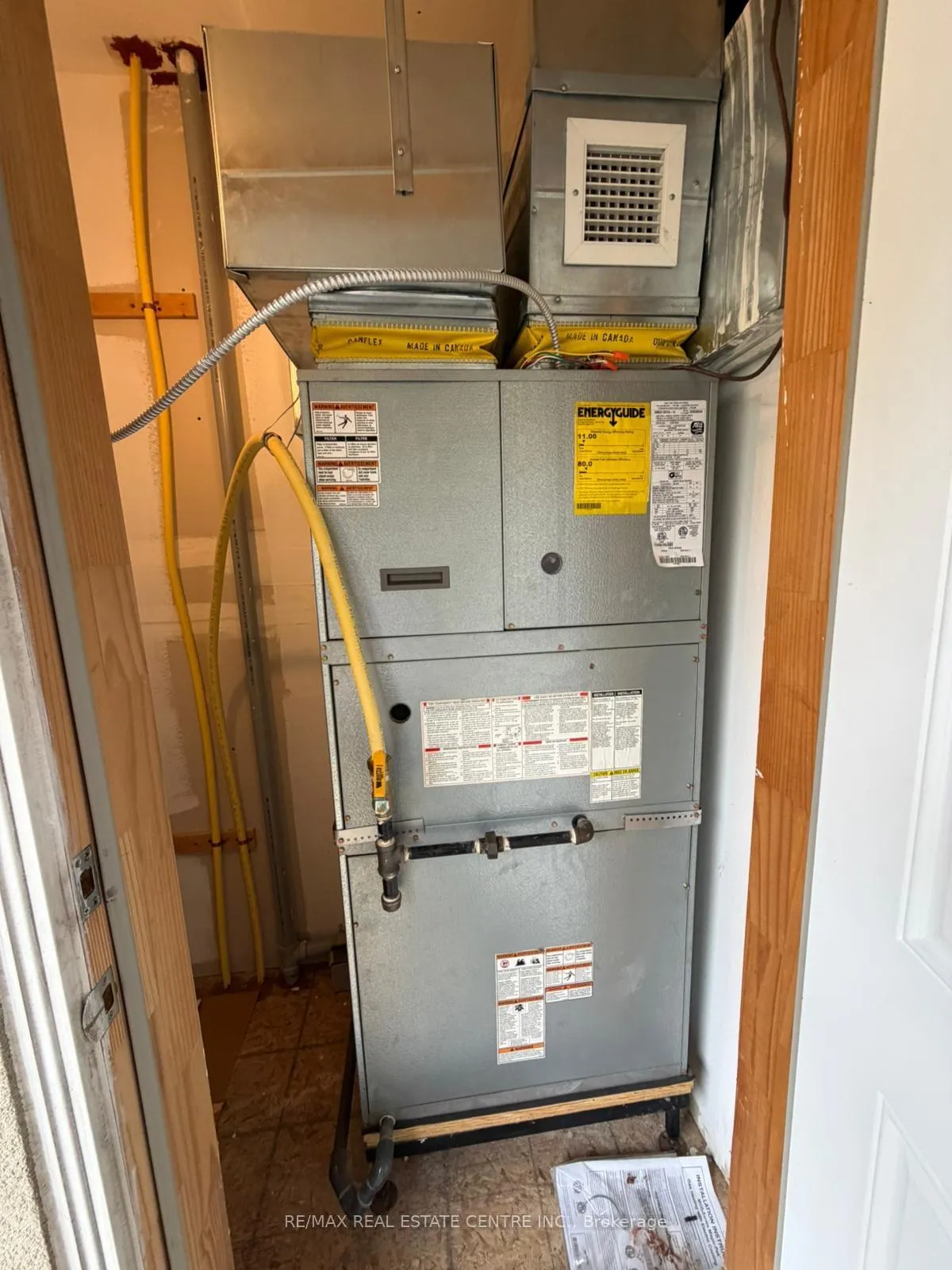 Photo 4 of Unit 307, 4 Dayspring Circle, Brampton, Goreway Drive Corridor — HOMEH