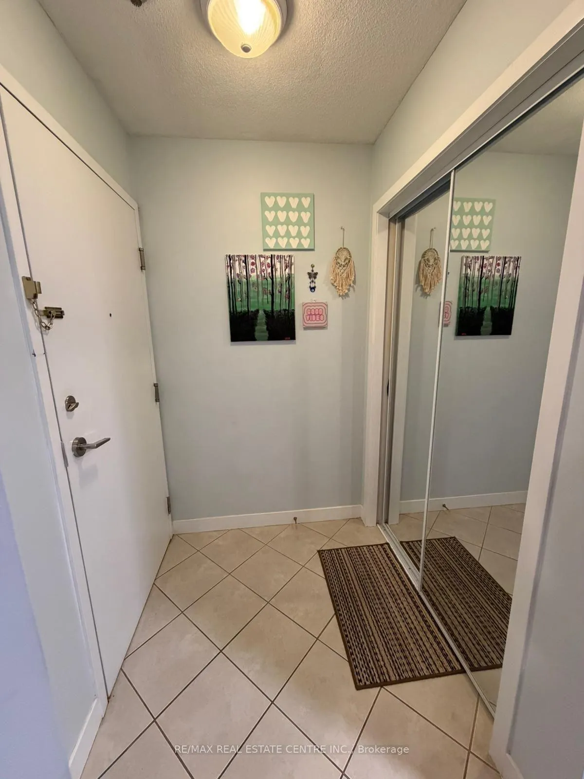 Photo 12 of Unit 307, 4 Dayspring Circle, Brampton, Goreway Drive Corridor — HOMEH