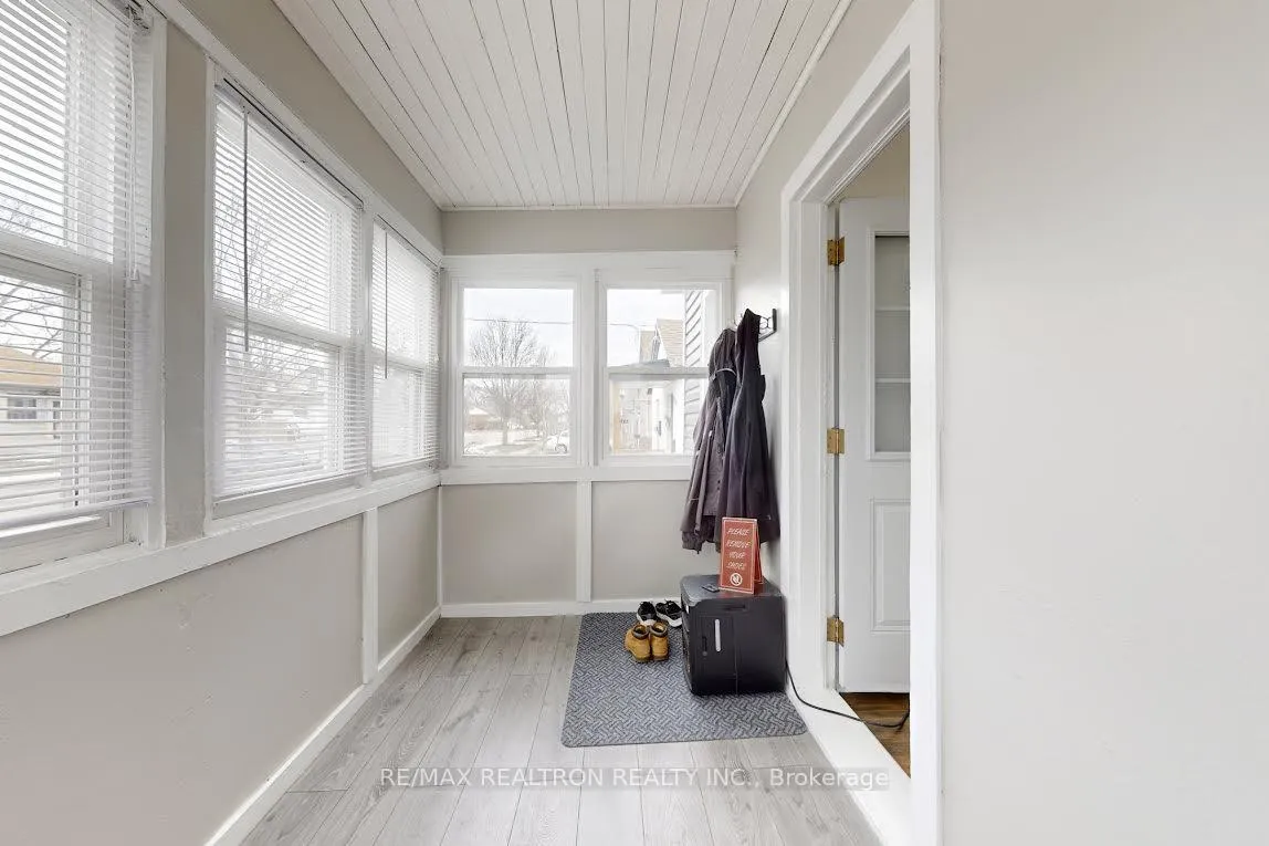 Photo 22 of 245 Quebec Street, Oshawa, Vanier — HOMEH
