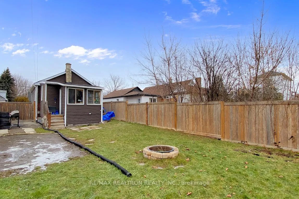 Photo 27 of 245 Quebec Street, Oshawa, Vanier — HOMEH