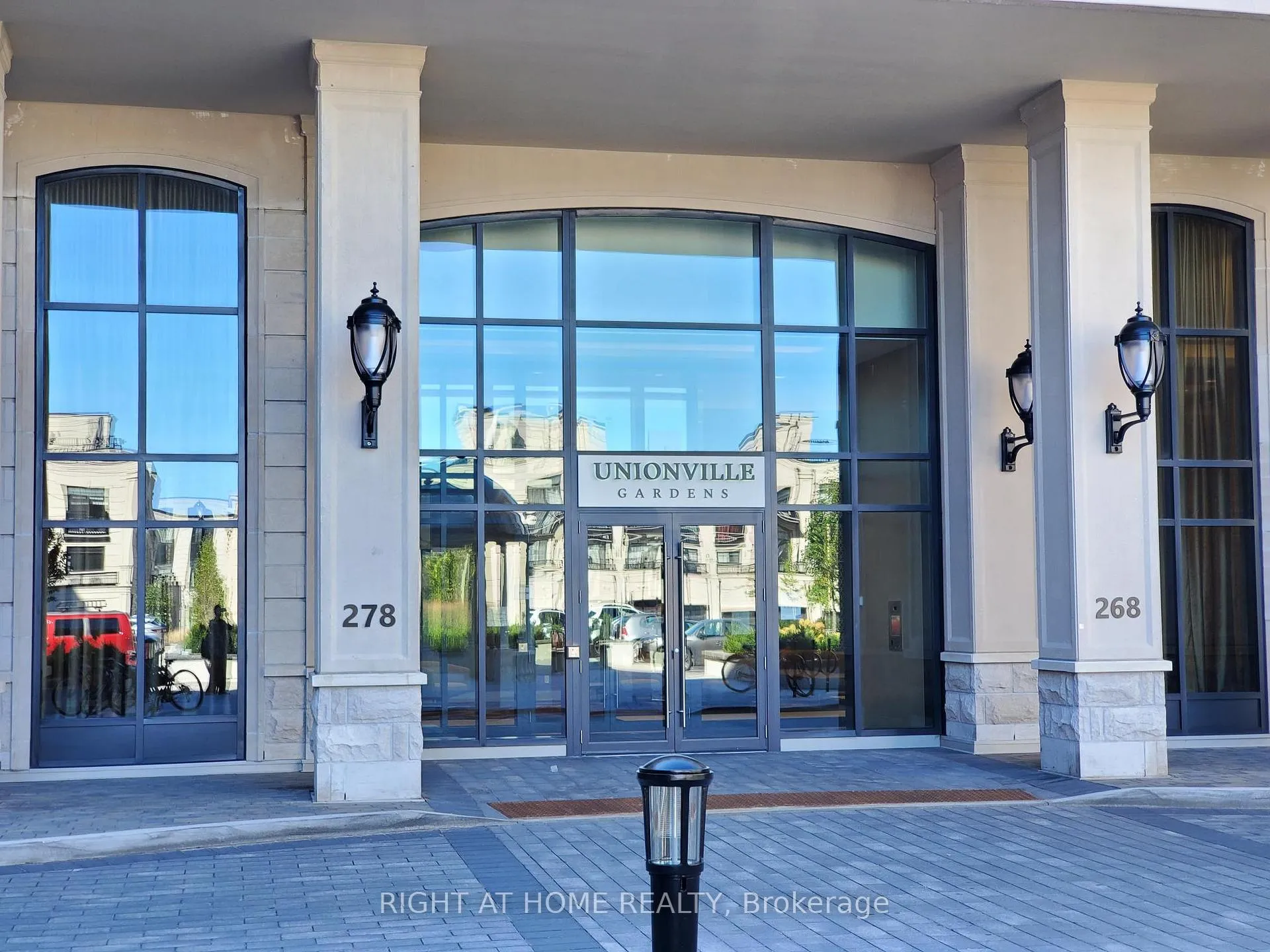 Photo 2 of Unit 318W, 268 Buchanan Drive, Markham, Unionville — HOMEH