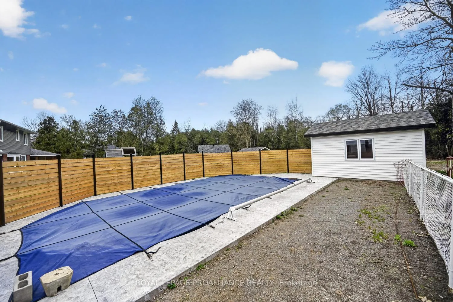 Photo 31 of 9 Willow Drive, Augusta, Augusta Twp — HOMEH