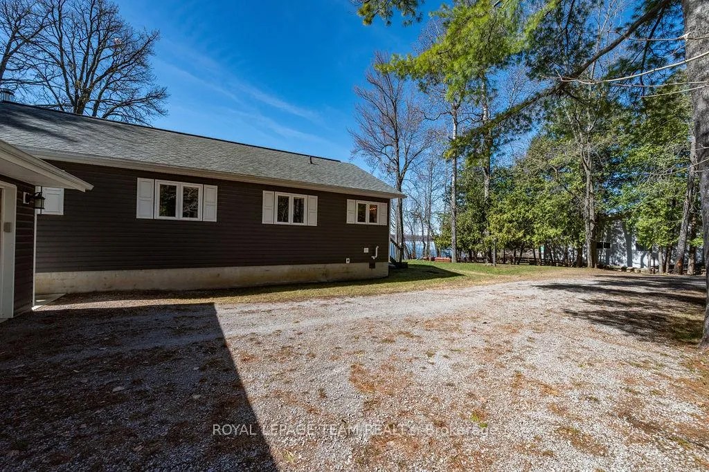 Photo 6 of 9 Mcnee Drive, North Algona Wilberforce, North Algona/Wilberforce Twp — HOMEH