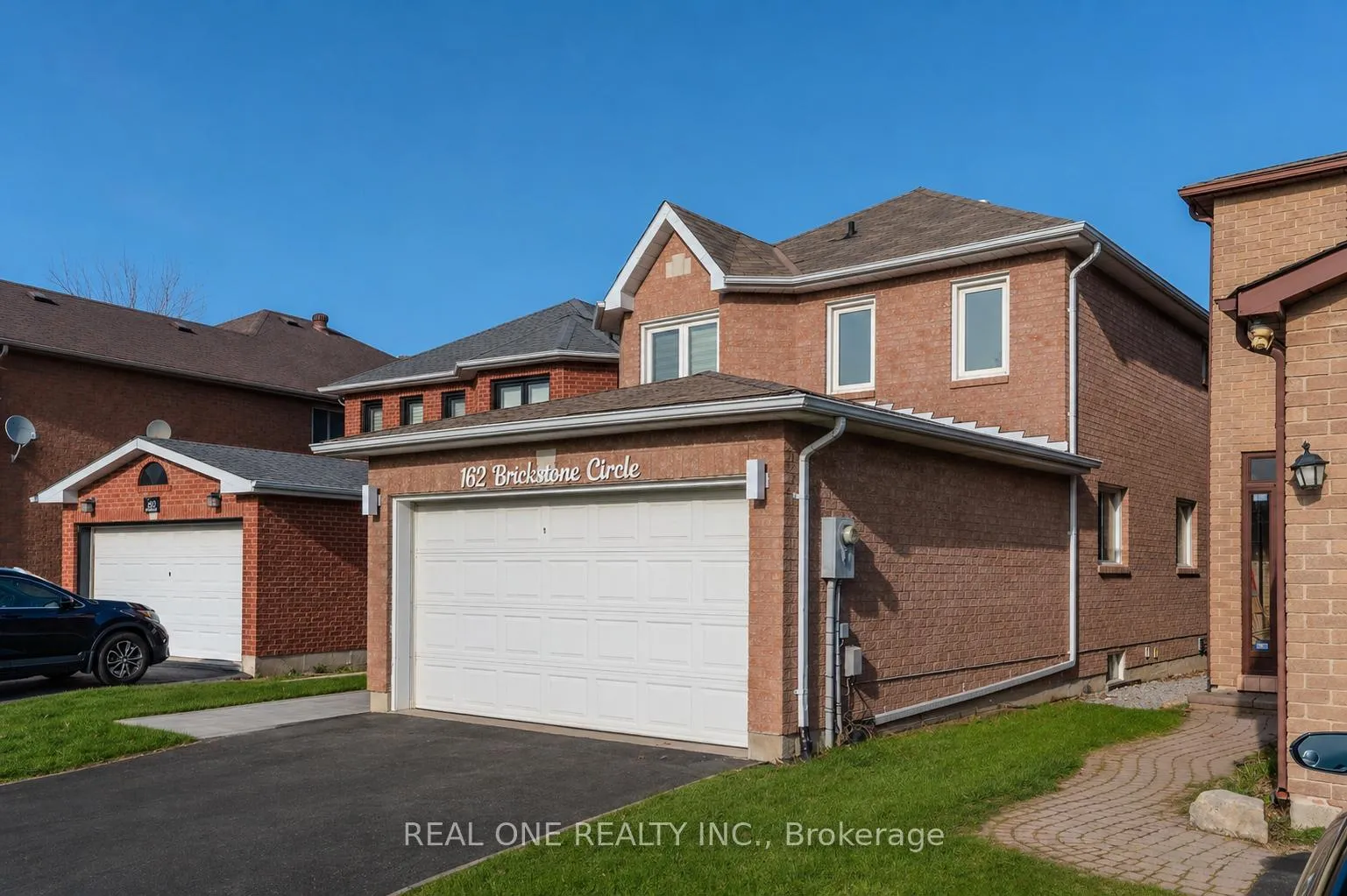 Photo 5 of 162 Brickstone Circle, Vaughan, Brownridge — HOMEH