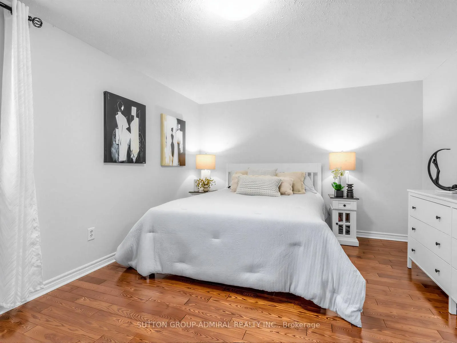 Photo 15 of 155 Mabley Crescent, Vaughan, Lakeview Estates — HOMEH