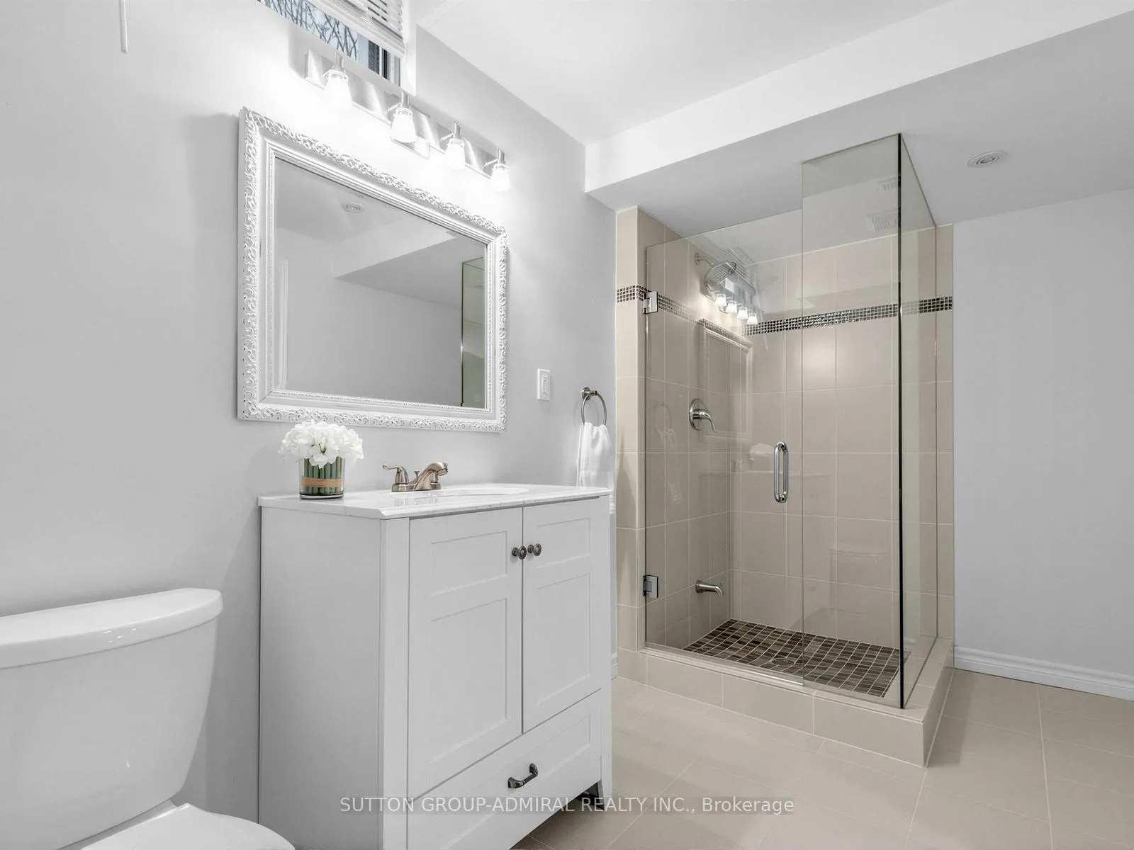 Photo 21 of 155 Mabley Crescent, Vaughan, Lakeview Estates — HOMEH