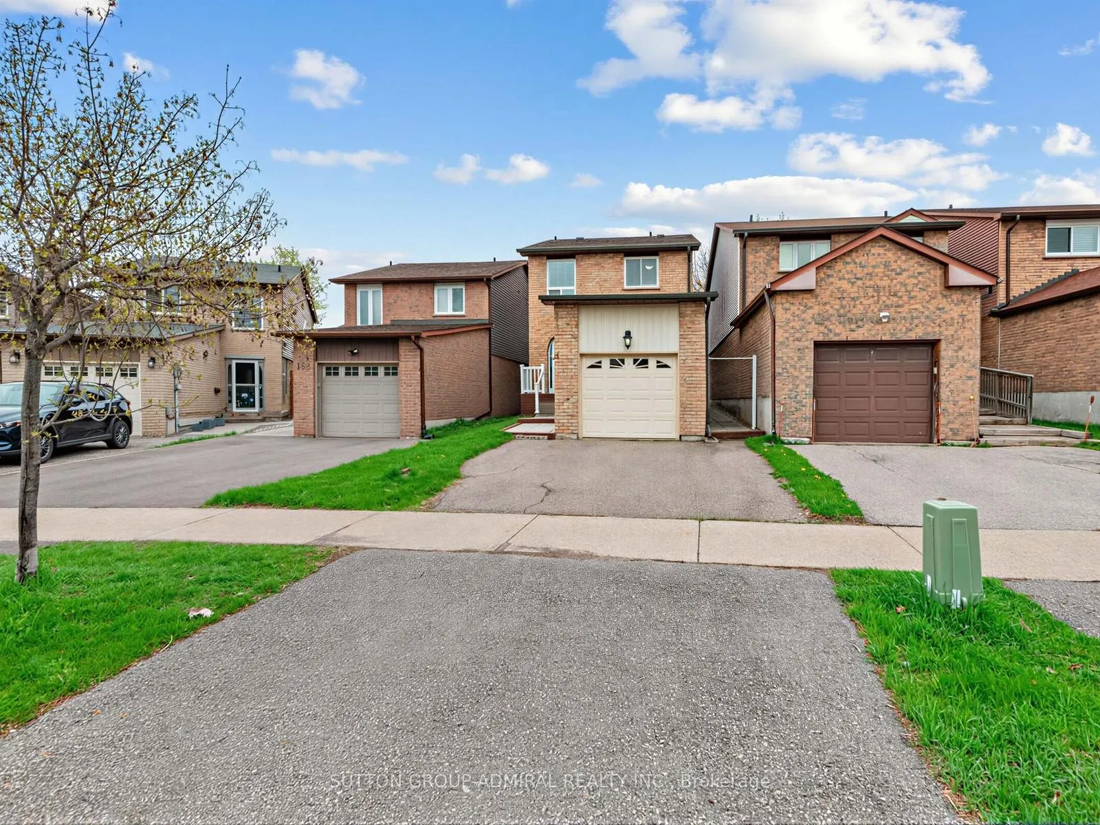 Photo 30 of 155 Mabley Crescent, Vaughan, Lakeview Estates — HOMEH