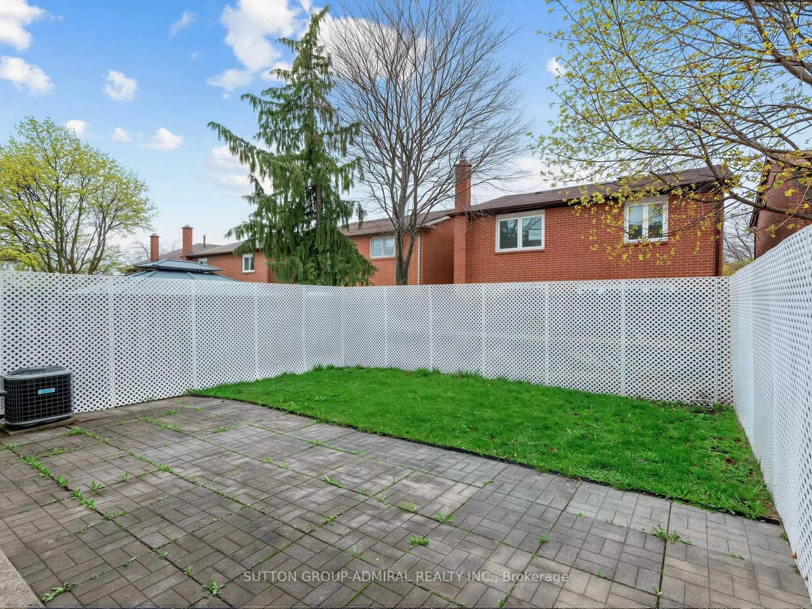 Photo 33 of 155 Mabley Crescent, Vaughan, Lakeview Estates — HOMEH