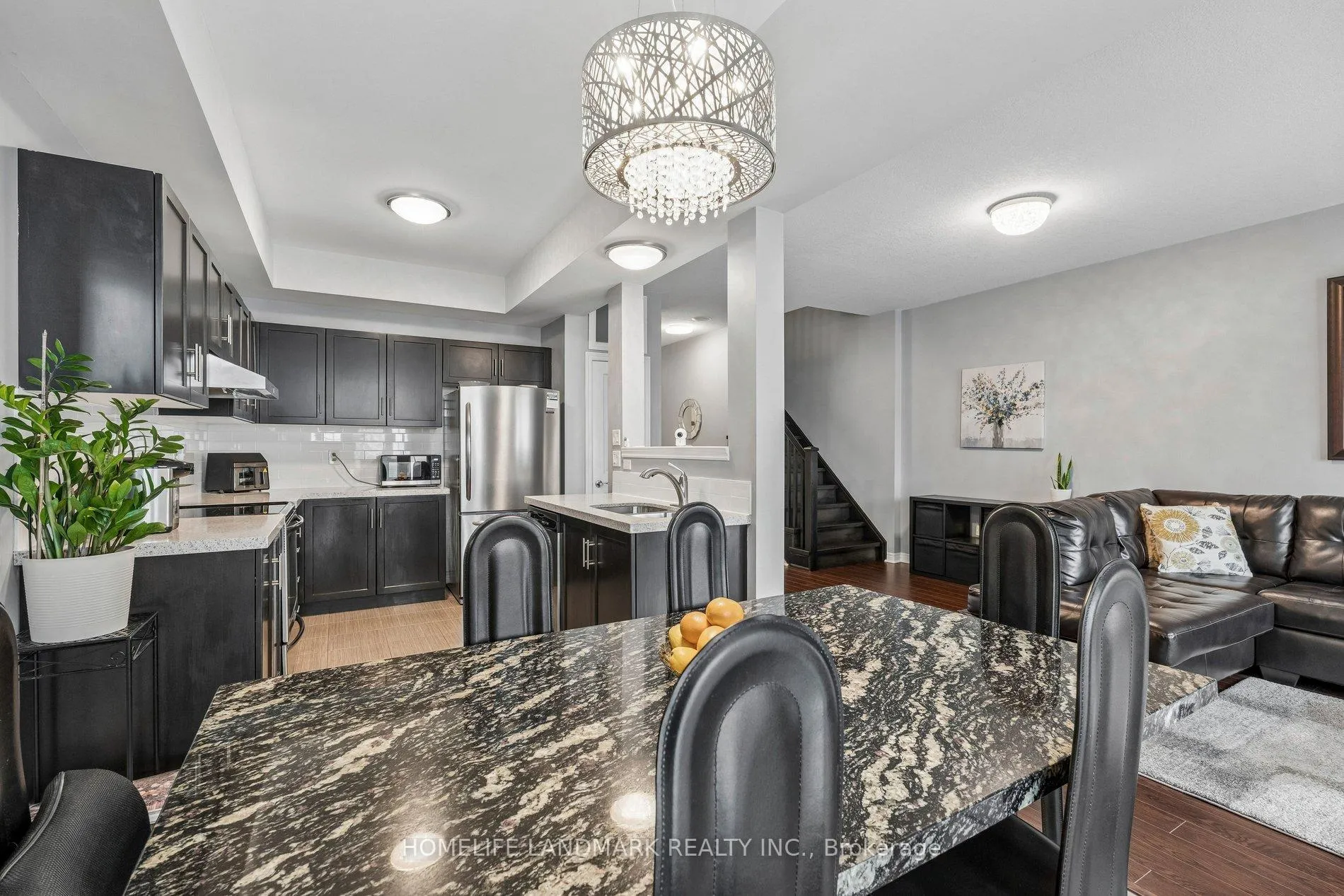 Photo 16 of Unit 2, 7 Lakelawn Road, Grimsby, Grimsby Beach — HOMEH
