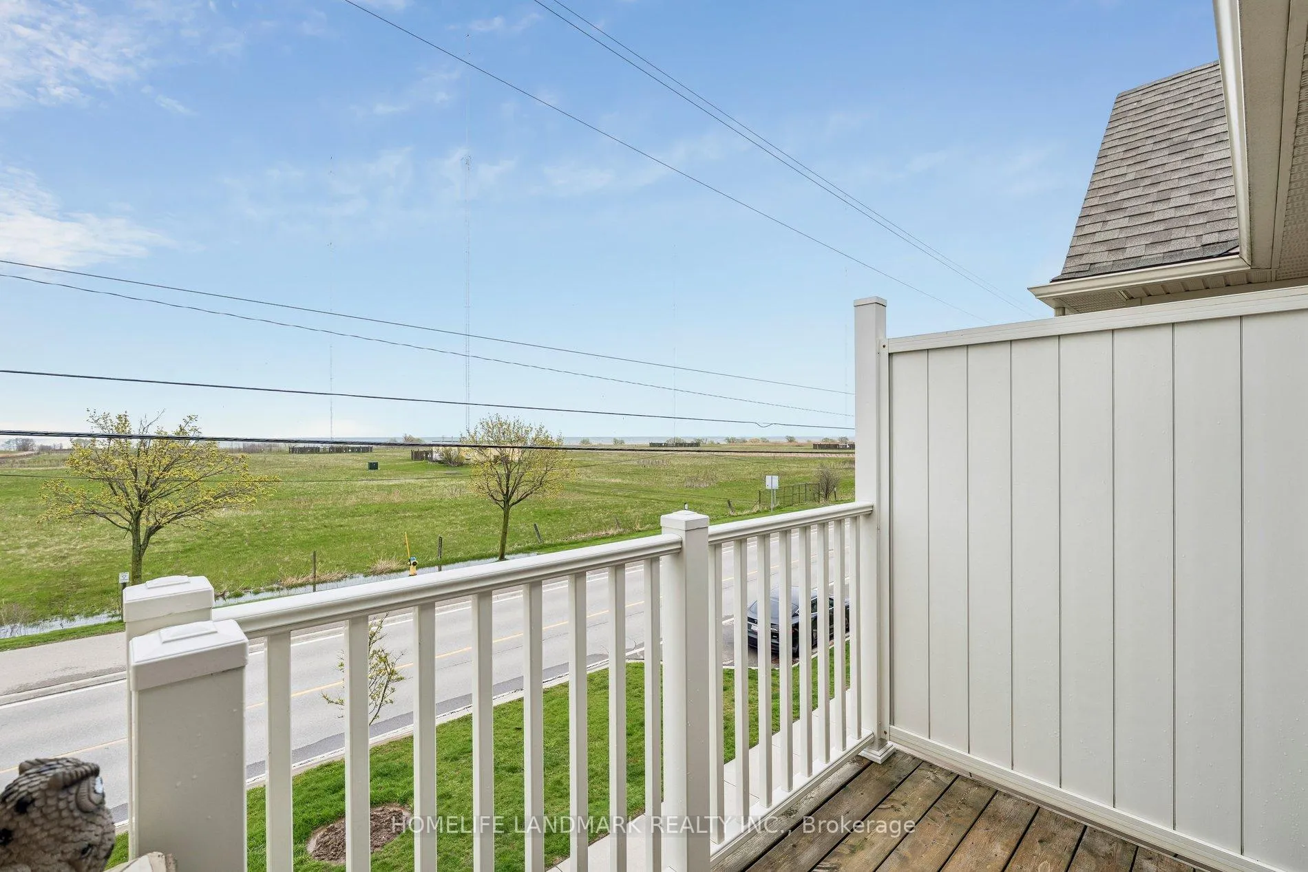 Photo 33 of Unit 2, 7 Lakelawn Road, Grimsby, Grimsby Beach — HOMEH