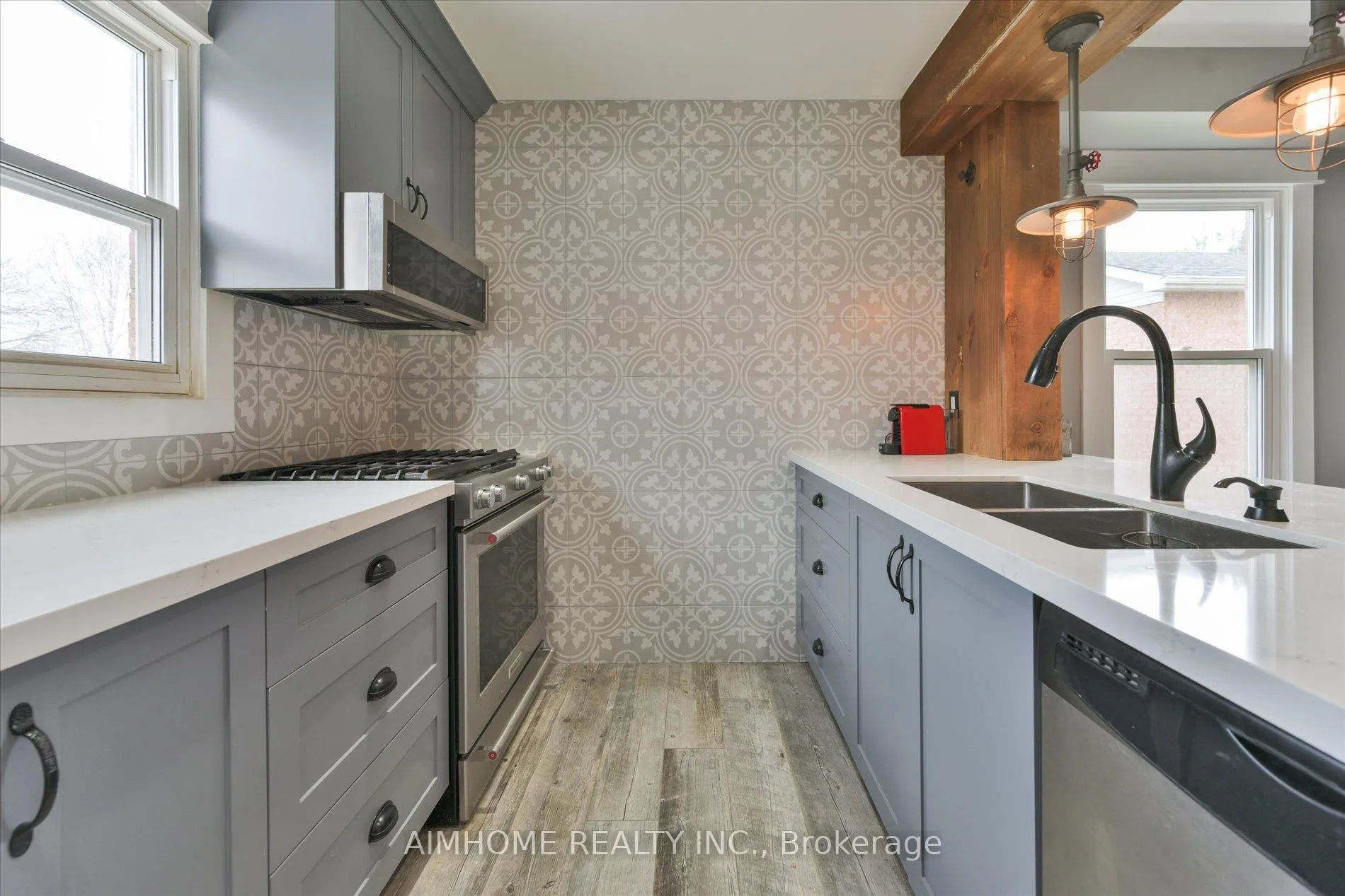 Photo 13 of 77 Natanya Boulevard, Georgina, Keswick North — HOMEH