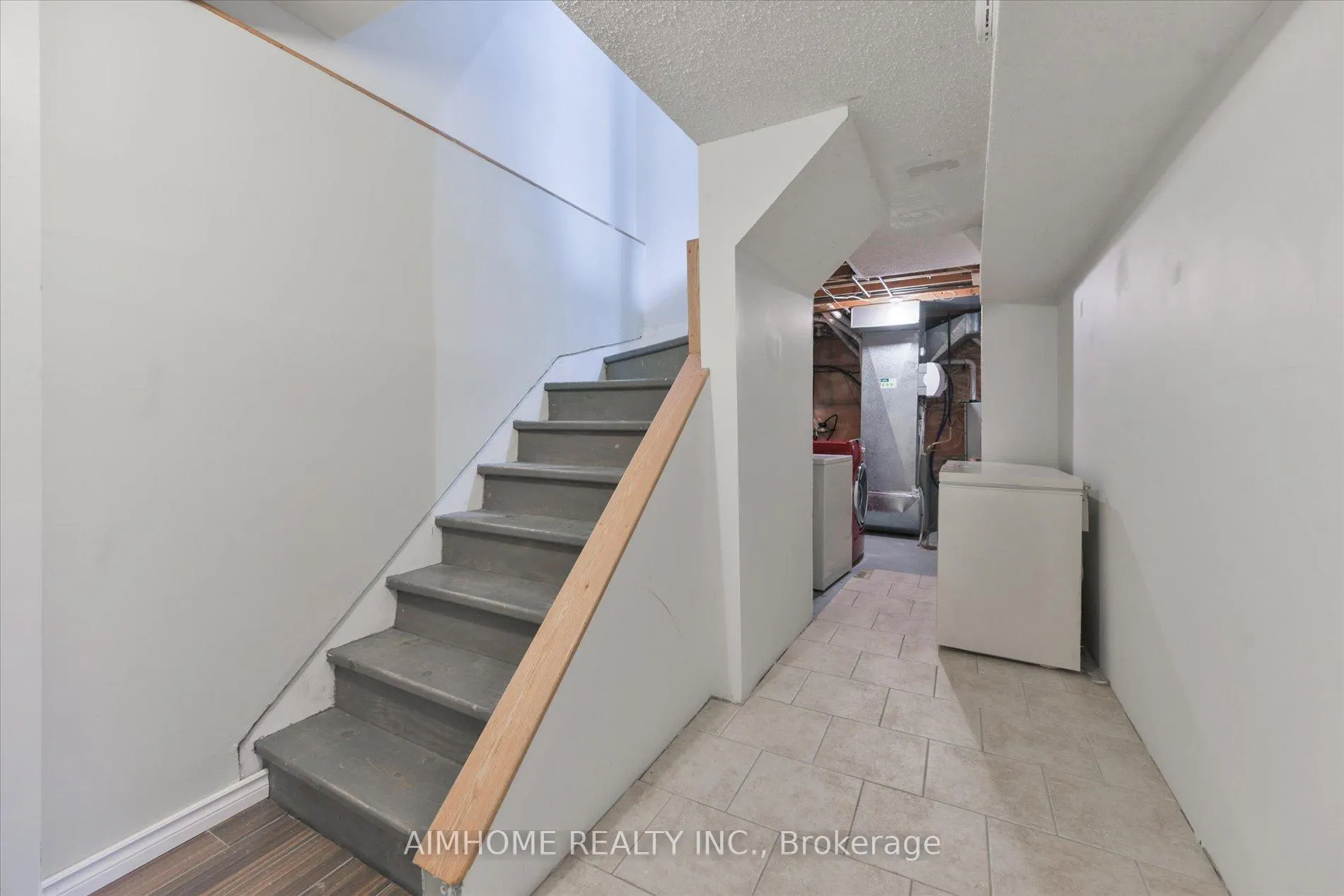Photo 28 of 77 Natanya Boulevard, Georgina, Keswick North — HOMEH