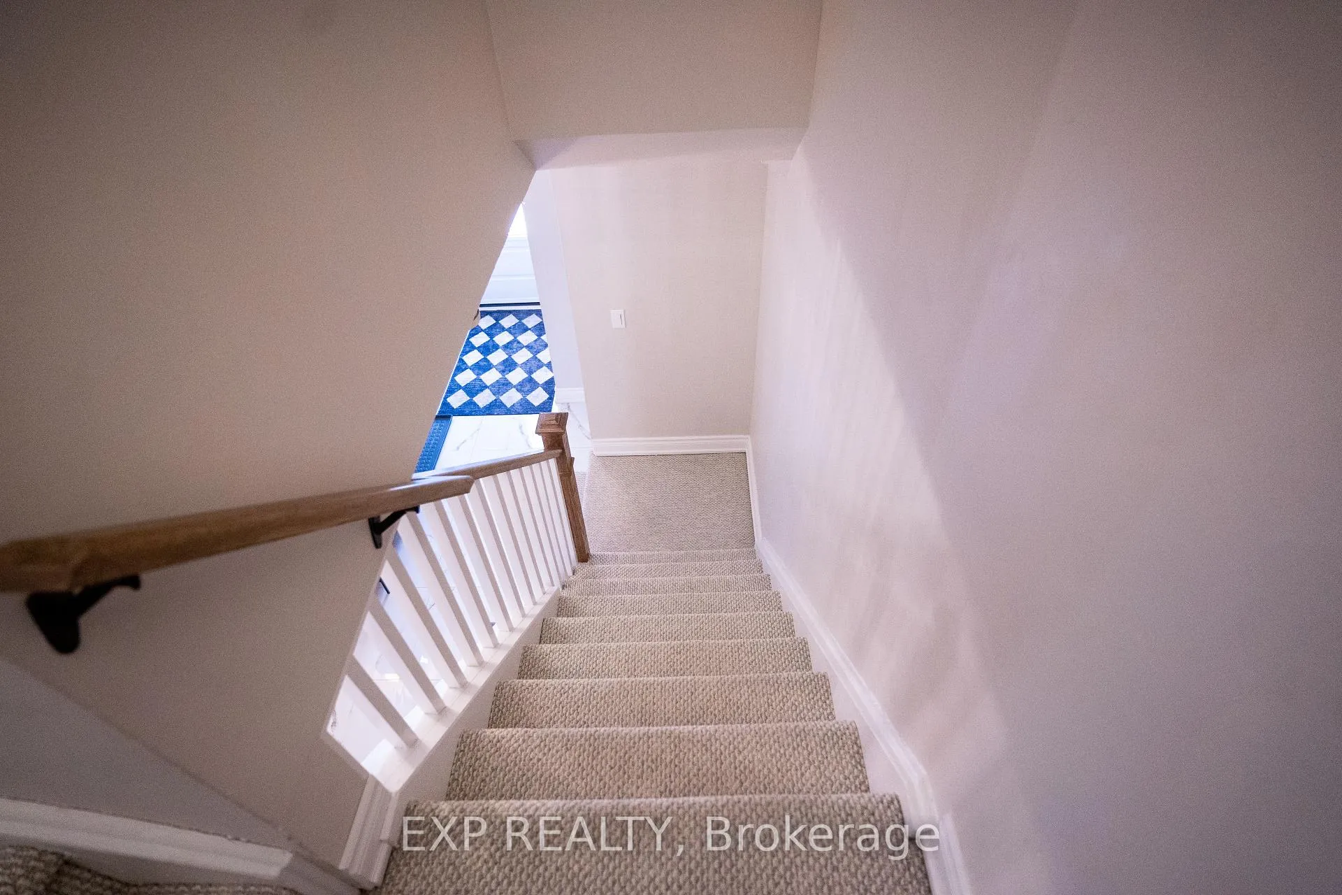 Photo 15 of Unit 1, 4189 Longmoor Drive, Burlington, Shoreacres — HOMEH