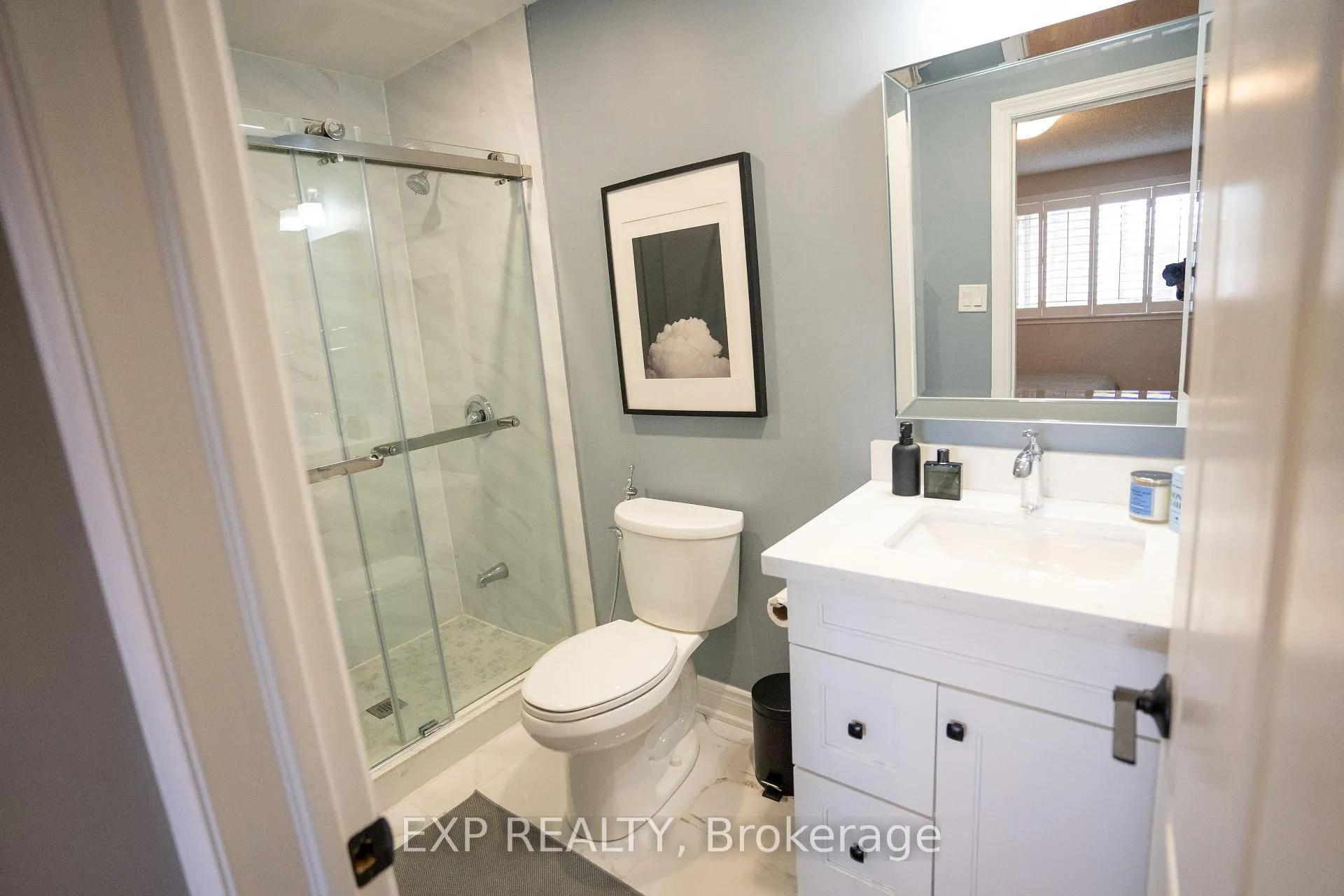 Photo 19 of Unit 1, 4189 Longmoor Drive, Burlington, Shoreacres — HOMEH