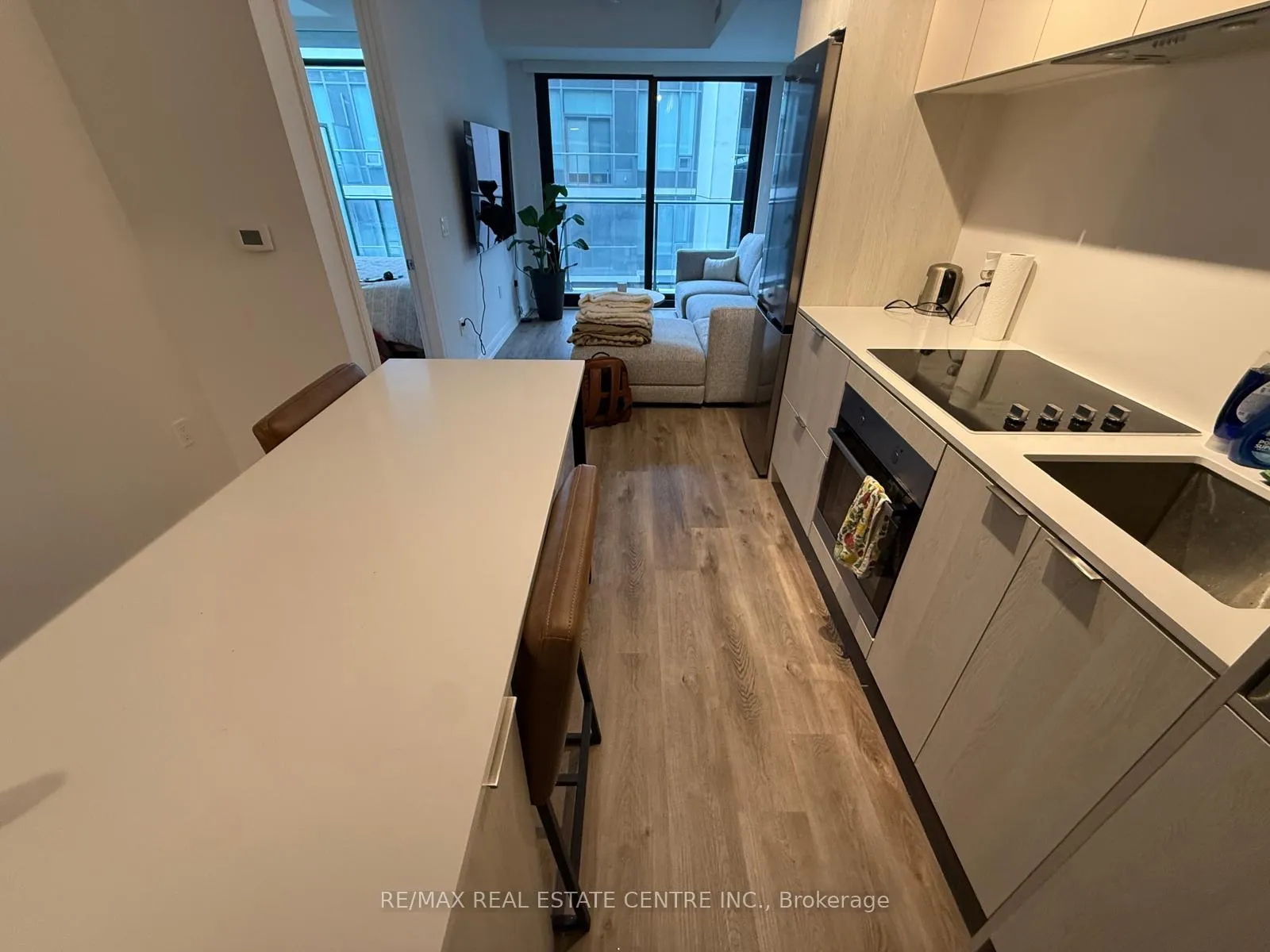 Photo 8 of Unit 1412, 1 Jarvis Street, Hamilton, Beasley — HOMEH