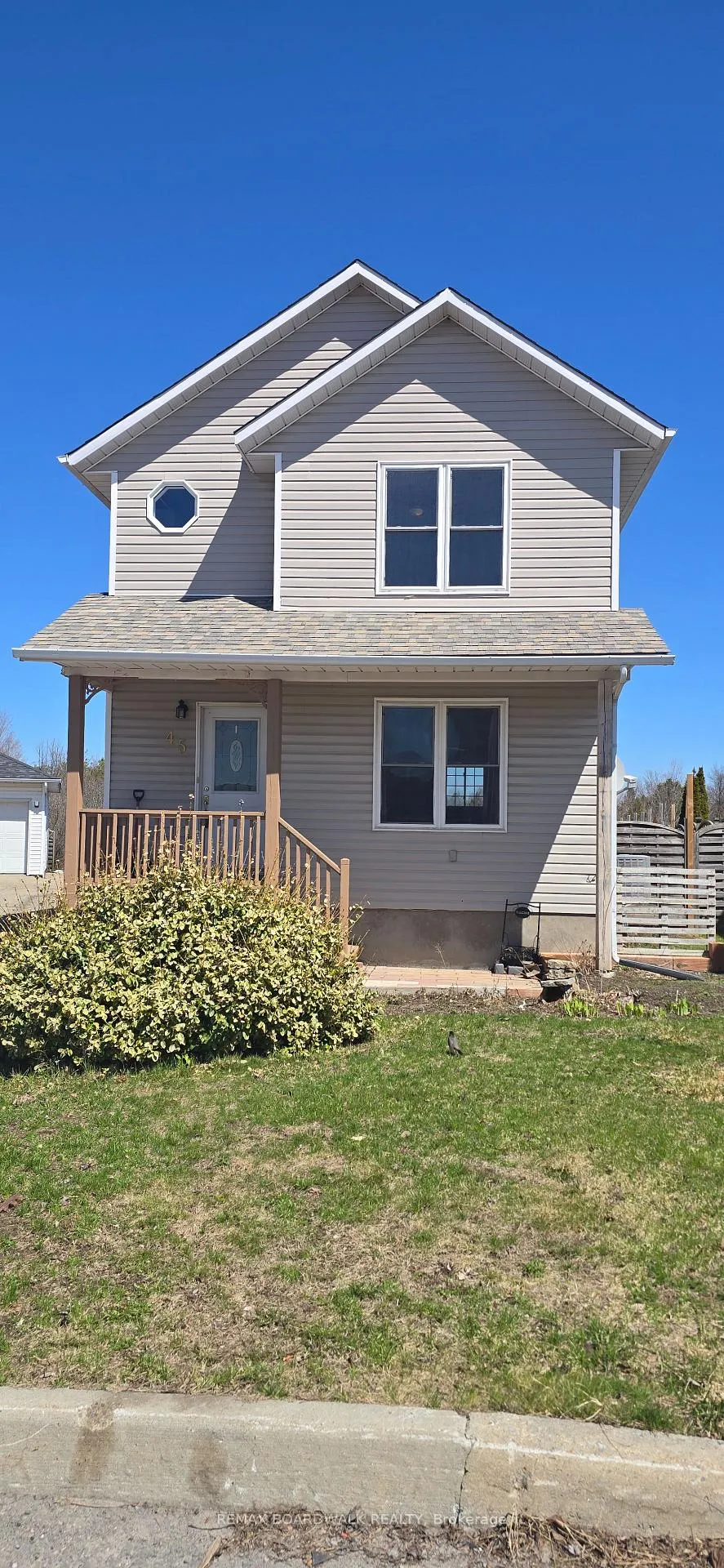 Photo 3 of 45 Johnston Street, Carleton Place — HOMEH