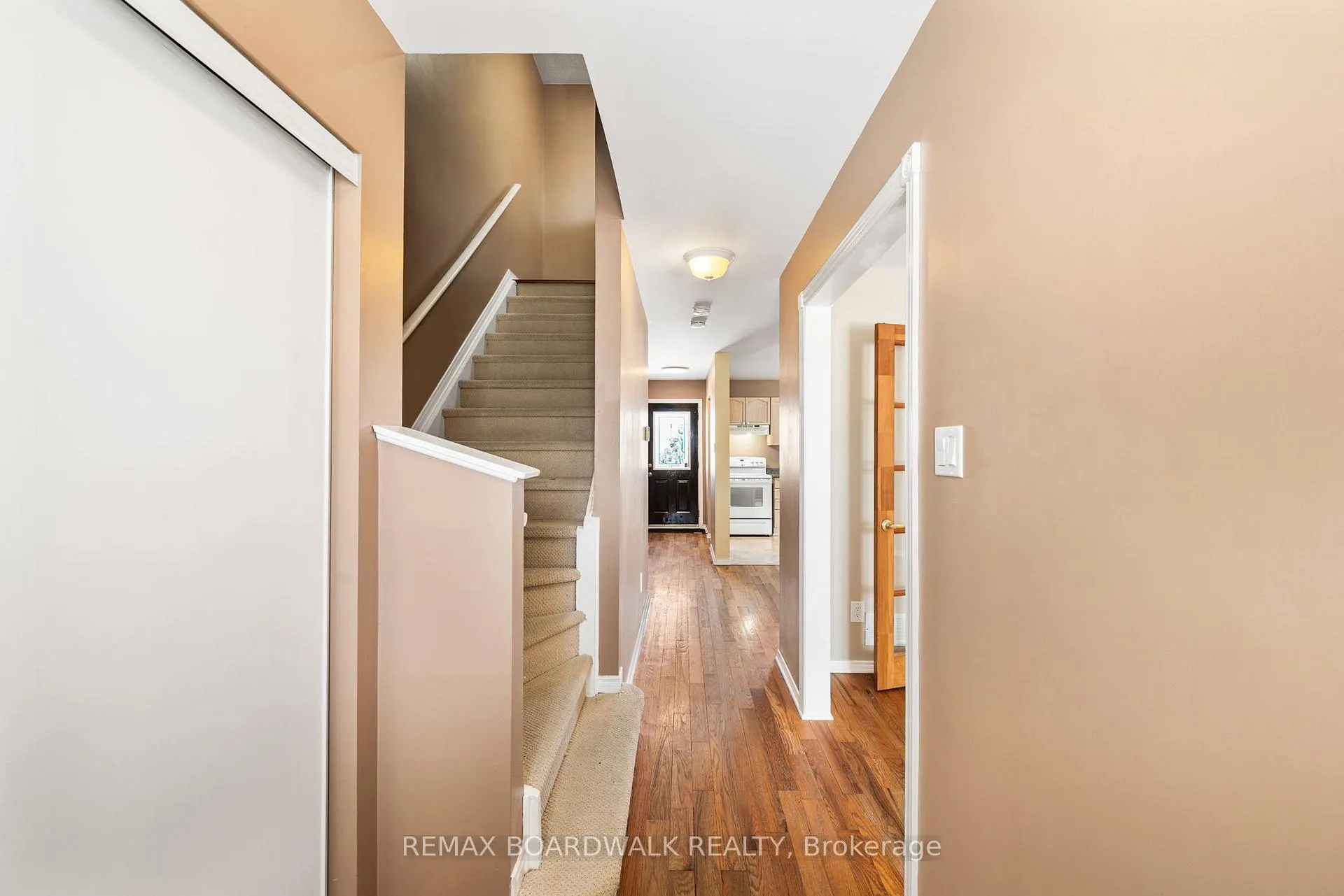 Photo 6 of 45 Johnston Street, Carleton Place — HOMEH