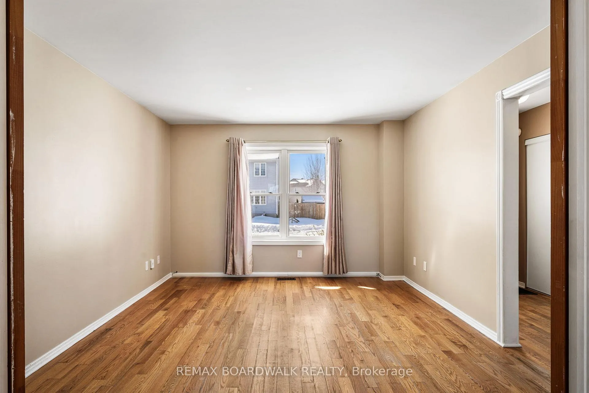 Photo 8 of 45 Johnston Street, Carleton Place — HOMEH