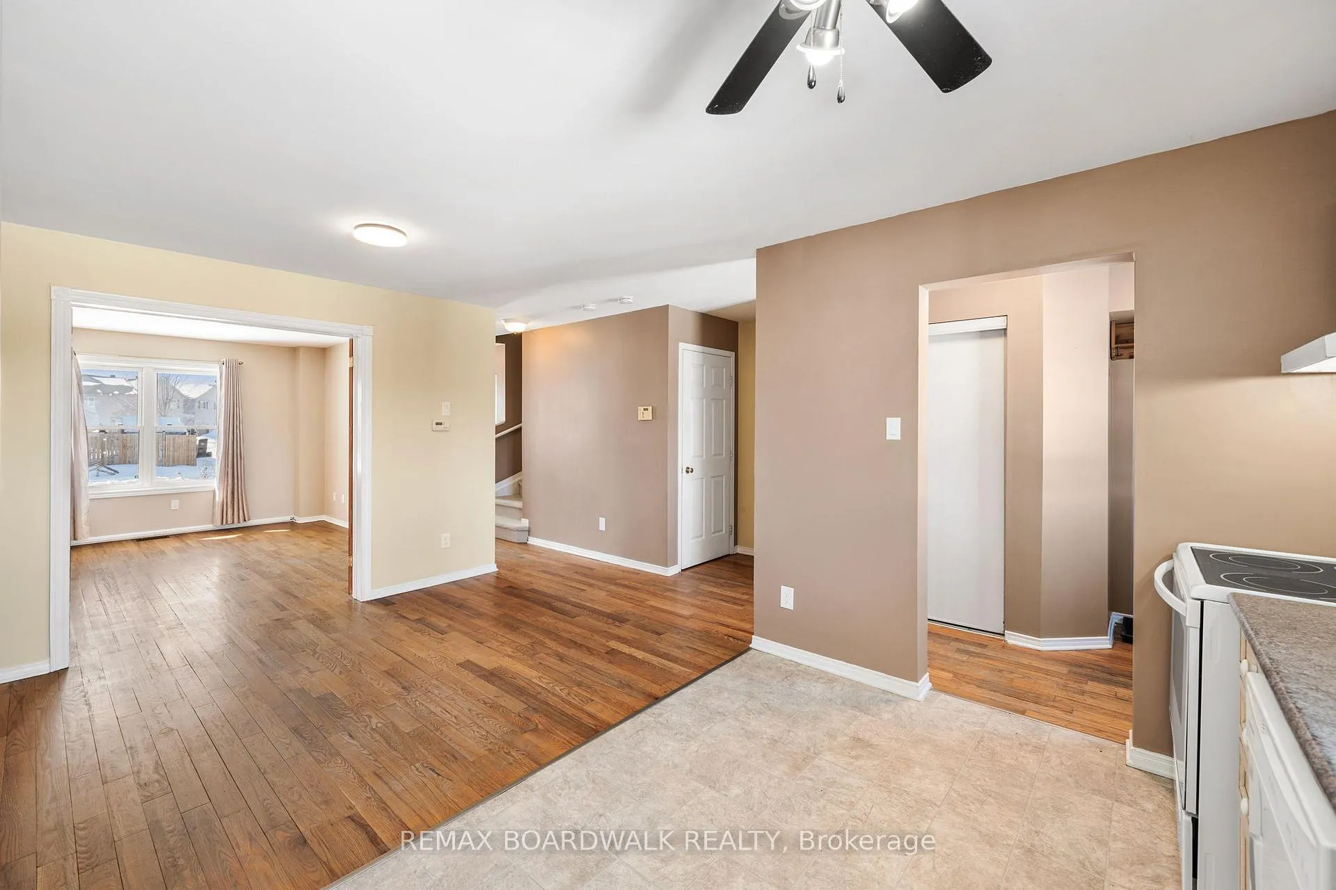 Photo 16 of 45 Johnston Street, Carleton Place — HOMEH