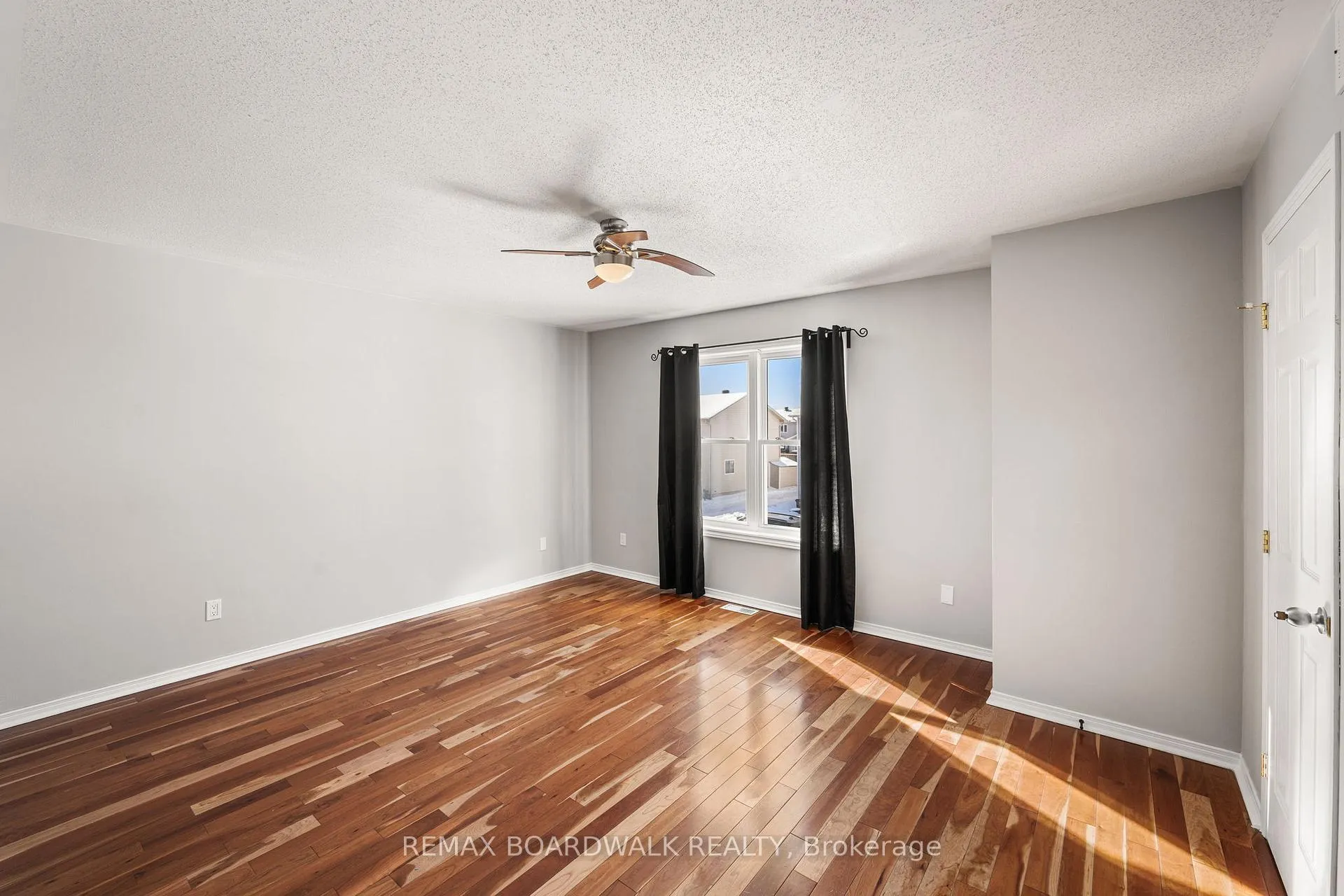 Photo 19 of 45 Johnston Street, Carleton Place — HOMEH