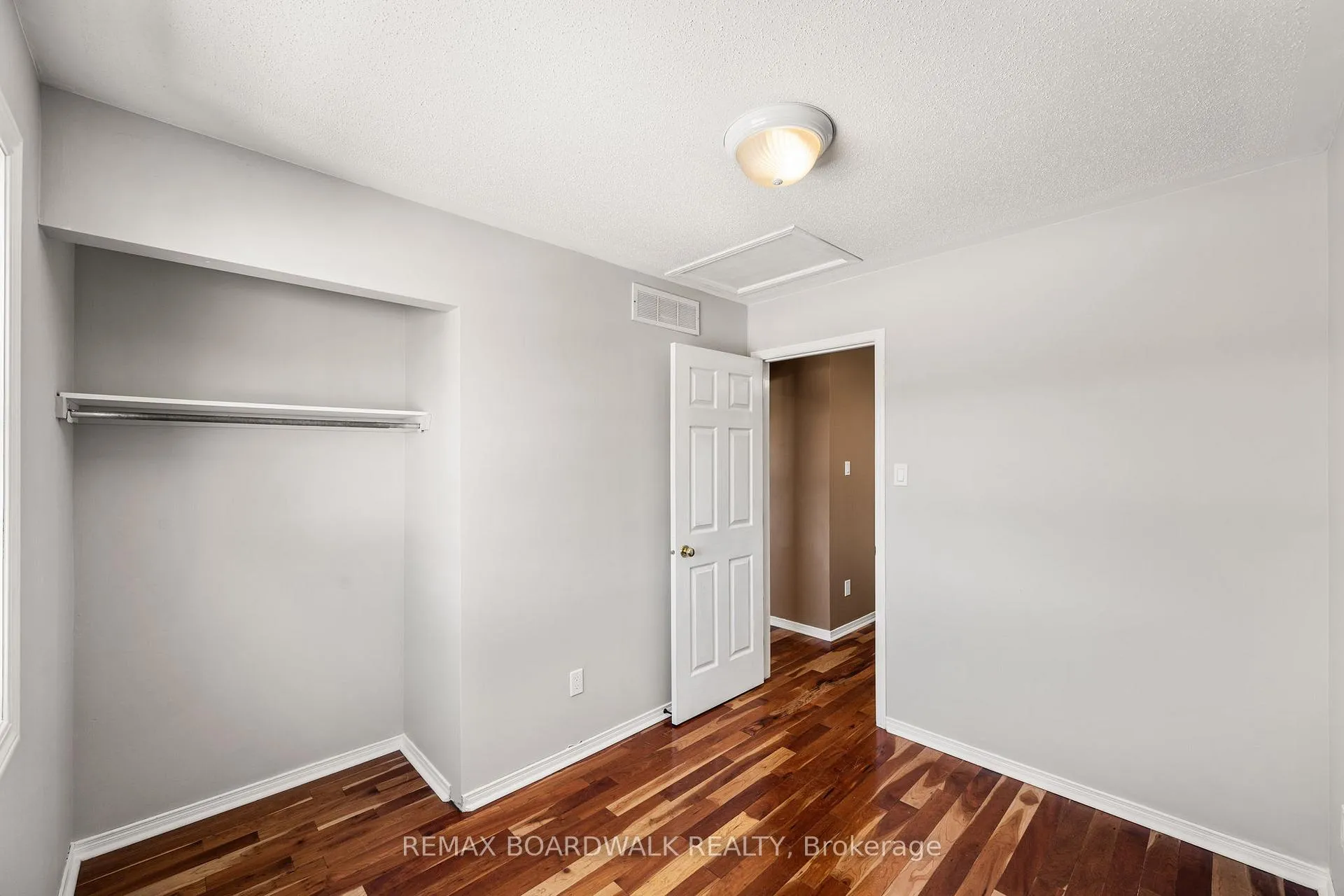 Photo 25 of 45 Johnston Street, Carleton Place — HOMEH