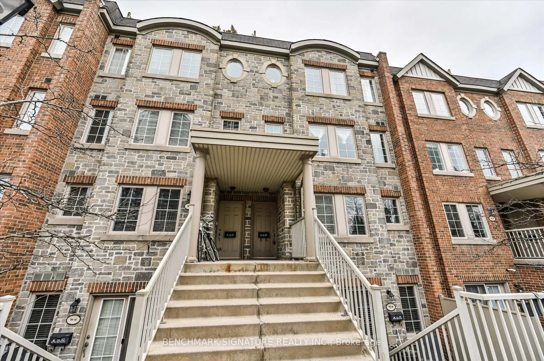 Photo 2 of Unit TH40, 93 The Queensway Avenue, Toronto, High Park-Swansea — HOMEH