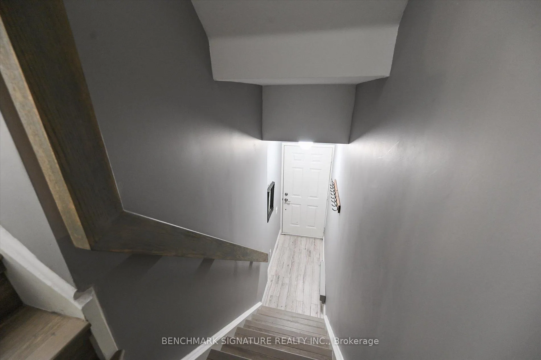 Photo 3 of Unit TH40, 93 The Queensway Avenue, Toronto, High Park-Swansea — HOMEH