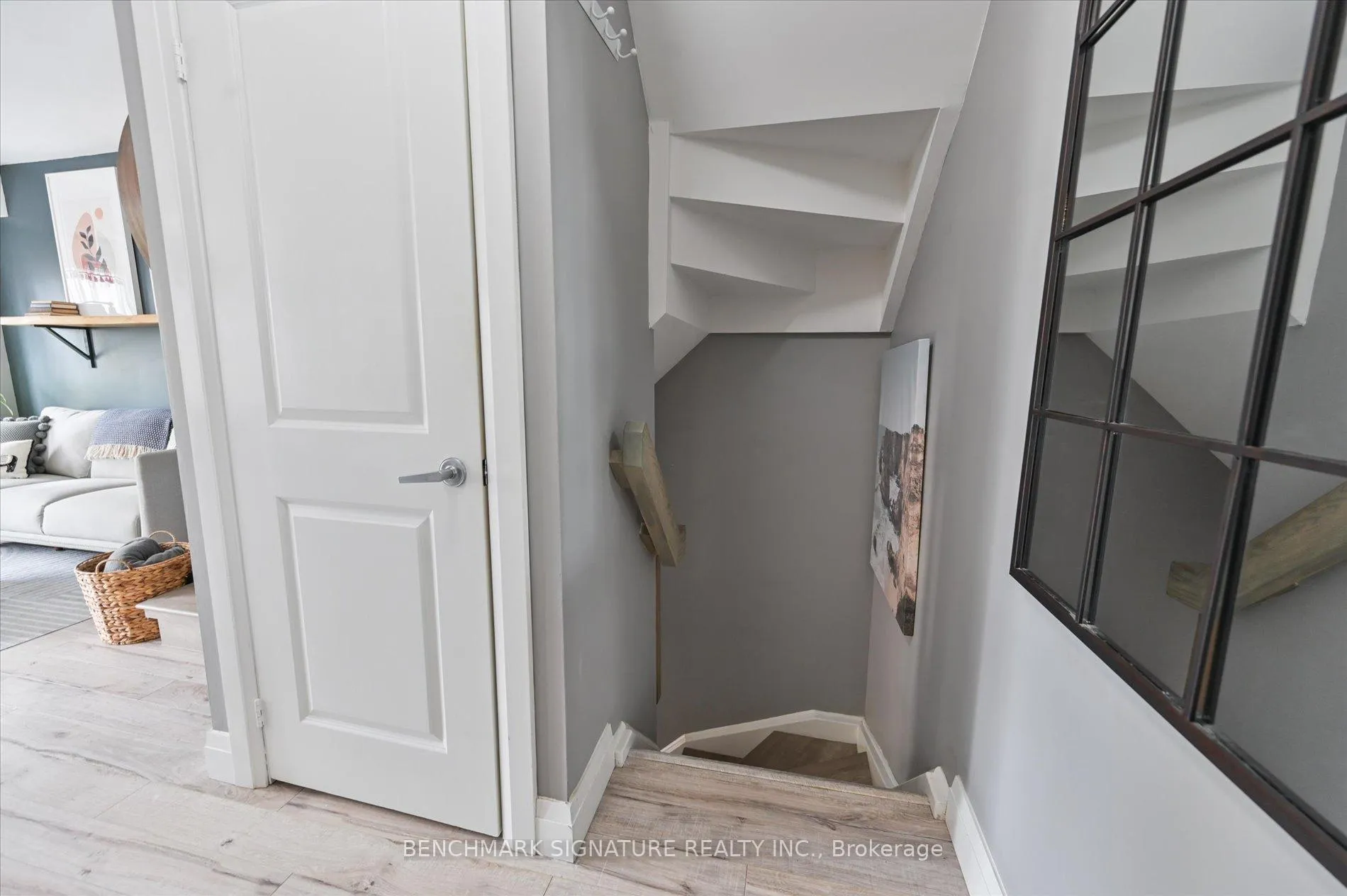 Photo 4 of Unit TH40, 93 The Queensway Avenue, Toronto, High Park-Swansea — HOMEH