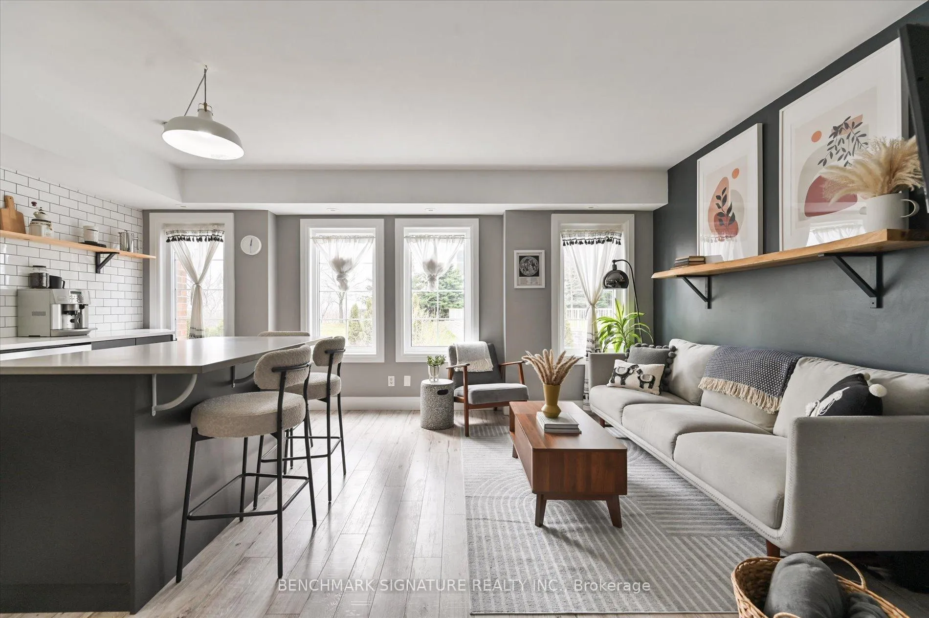 Photo 6 of Unit TH40, 93 The Queensway Avenue, Toronto, High Park-Swansea — HOMEH