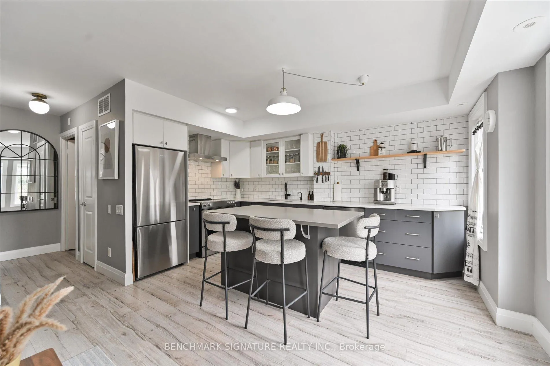 Photo 8 of Unit TH40, 93 The Queensway Avenue, Toronto, High Park-Swansea — HOMEH