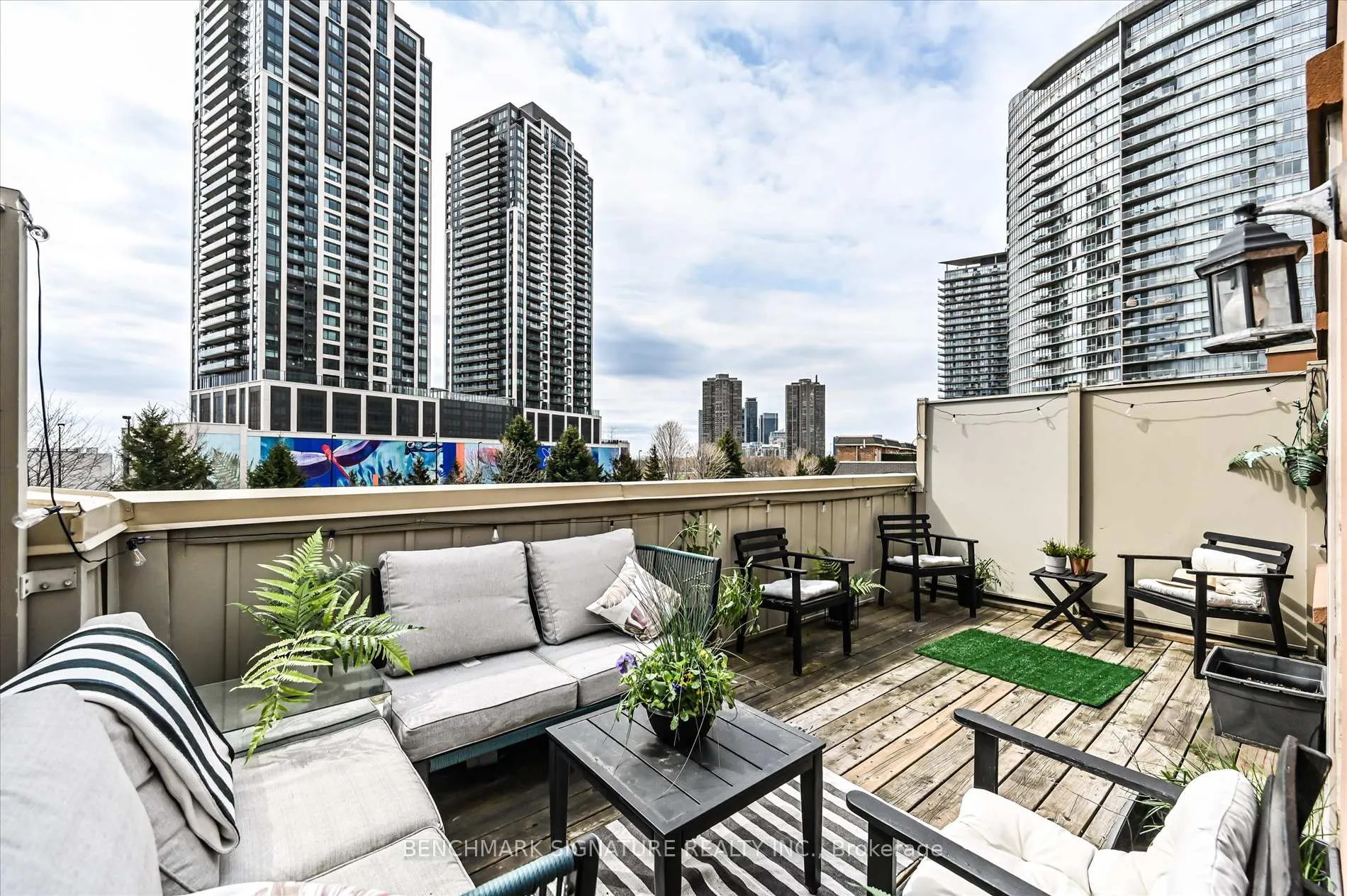 Photo 27 of Unit TH40, 93 The Queensway Avenue, Toronto, High Park-Swansea — HOMEH