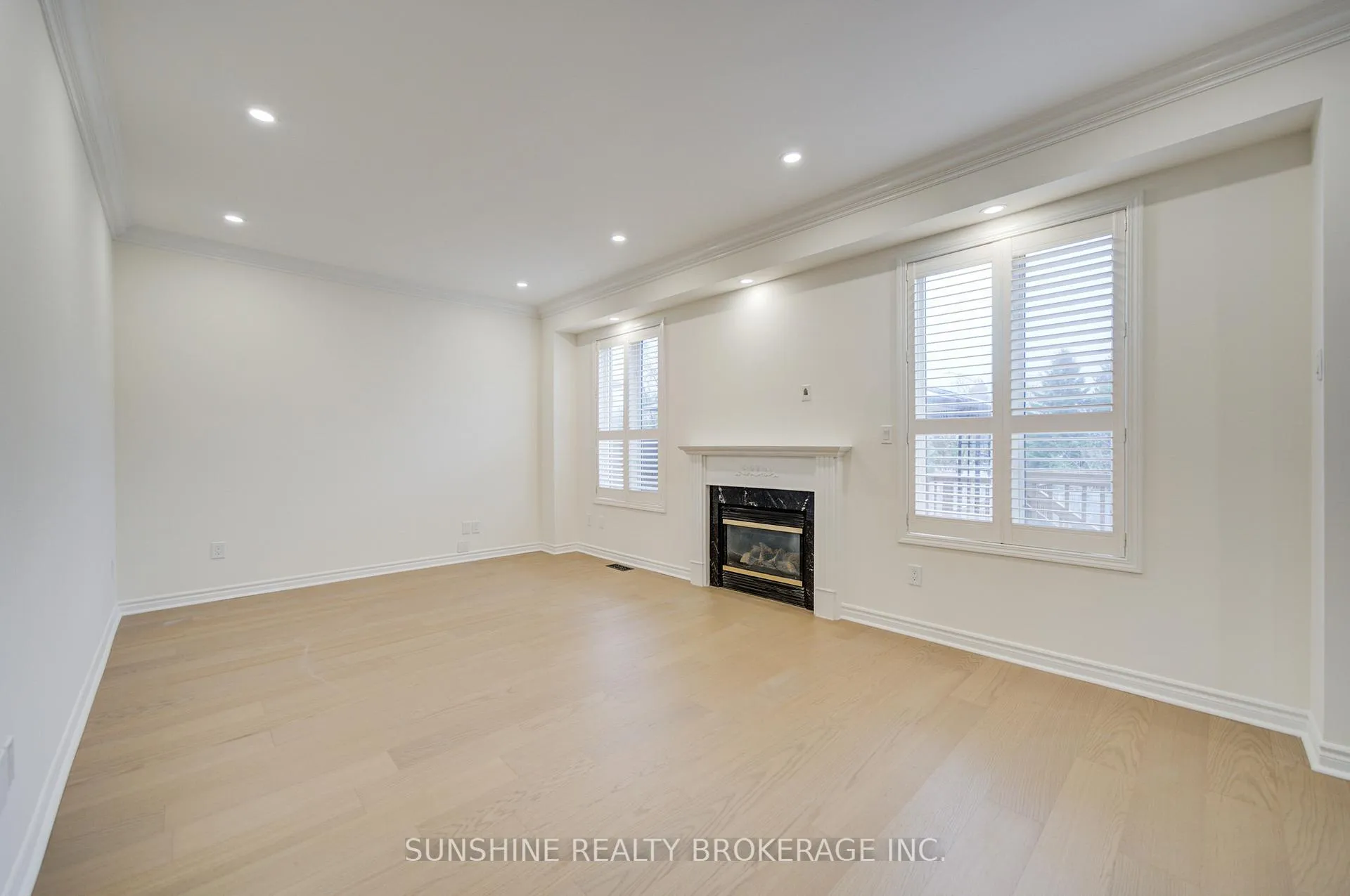 Photo 14 of 58 Chalone Crescent, Vaughan, Sonoma Heights — HOMEH