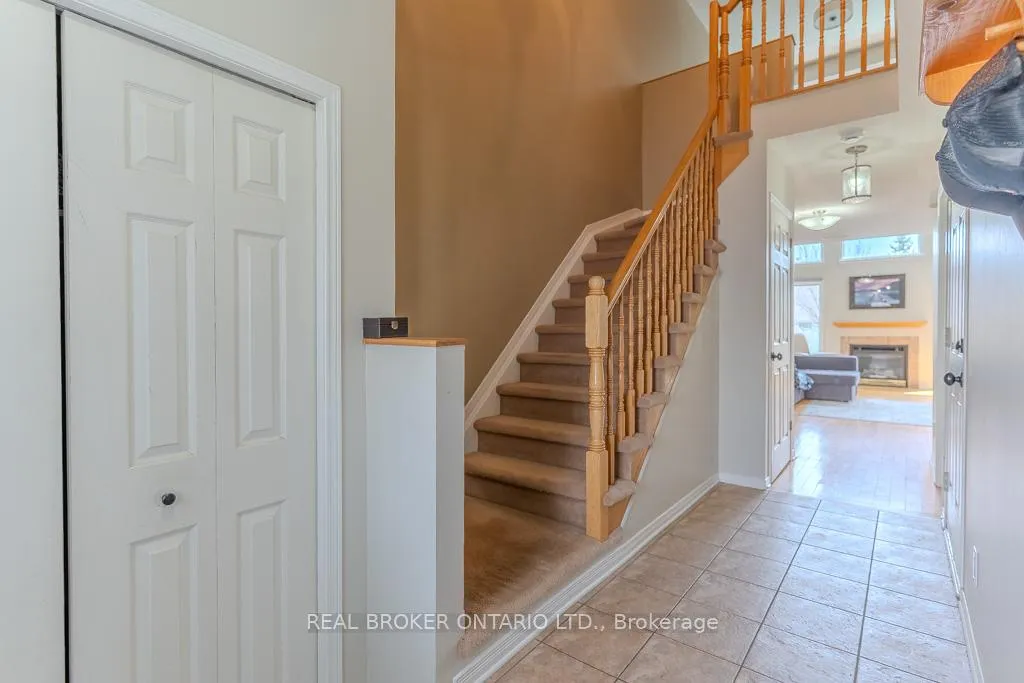 Photo 5 of 15 Calaveras Avenue S, Ottawa, Barrhaven - Longfields — HOMEH