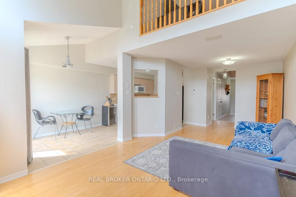 Photo 12 of 15 Calaveras Avenue S, Ottawa, Barrhaven - Longfields — HOMEH
