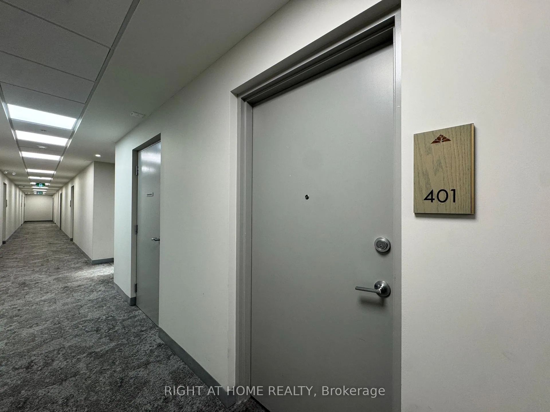Photo 17 of Unit 401, 1101 Lackner Place, Kitchener, Grand River North — HOMEH