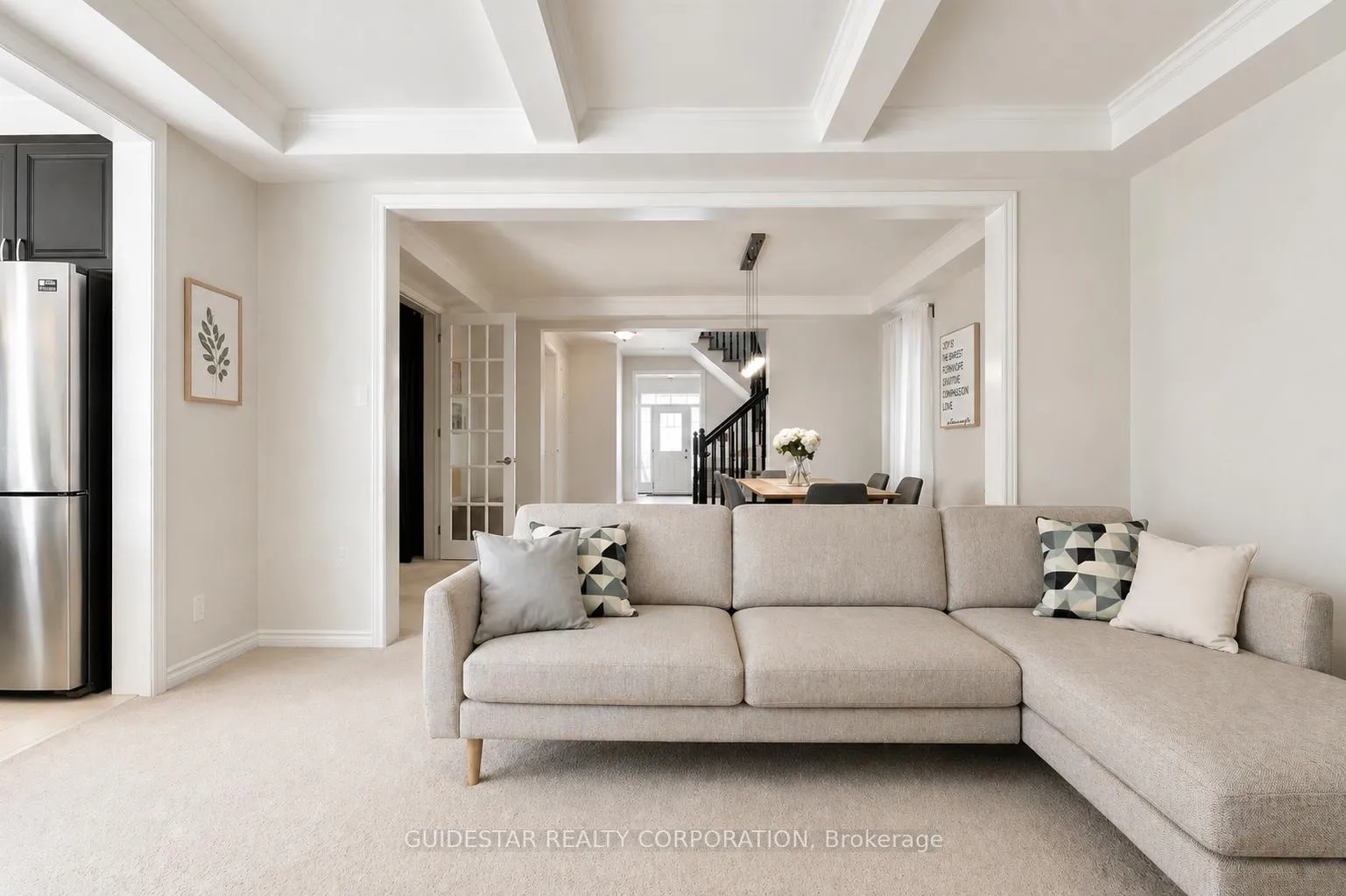 Photo 7 of 30 Oxalis Crescent, Ottawa, Kanata - Emerald Meadows/Trailwest — HOMEH