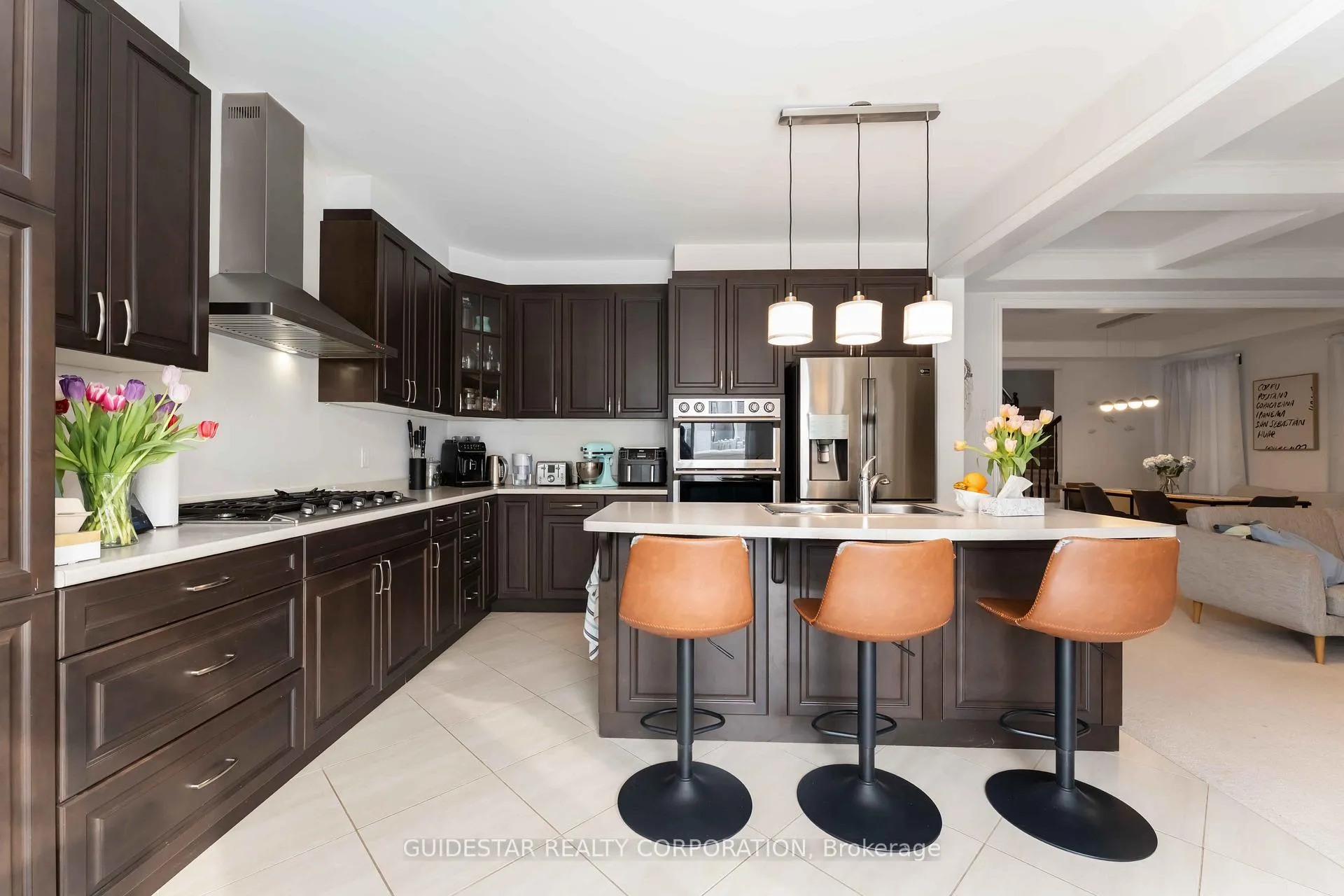 Photo 10 of 30 Oxalis Crescent, Ottawa, Kanata - Emerald Meadows/Trailwest — HOMEH