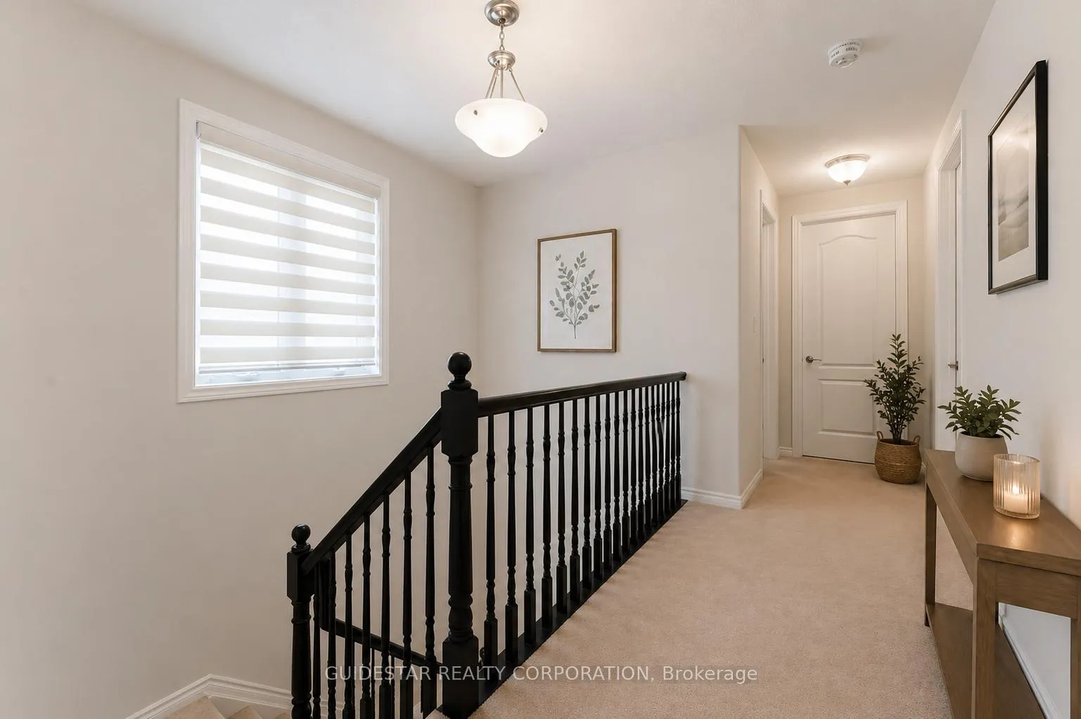 Photo 13 of 30 Oxalis Crescent, Ottawa, Kanata - Emerald Meadows/Trailwest — HOMEH