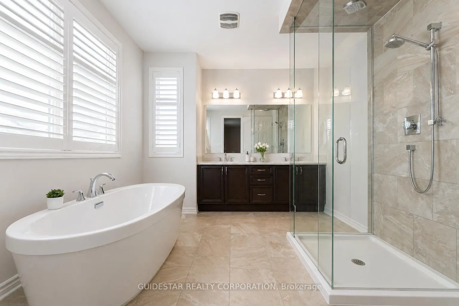 Photo 16 of 30 Oxalis Crescent, Ottawa, Kanata - Emerald Meadows/Trailwest — HOMEH