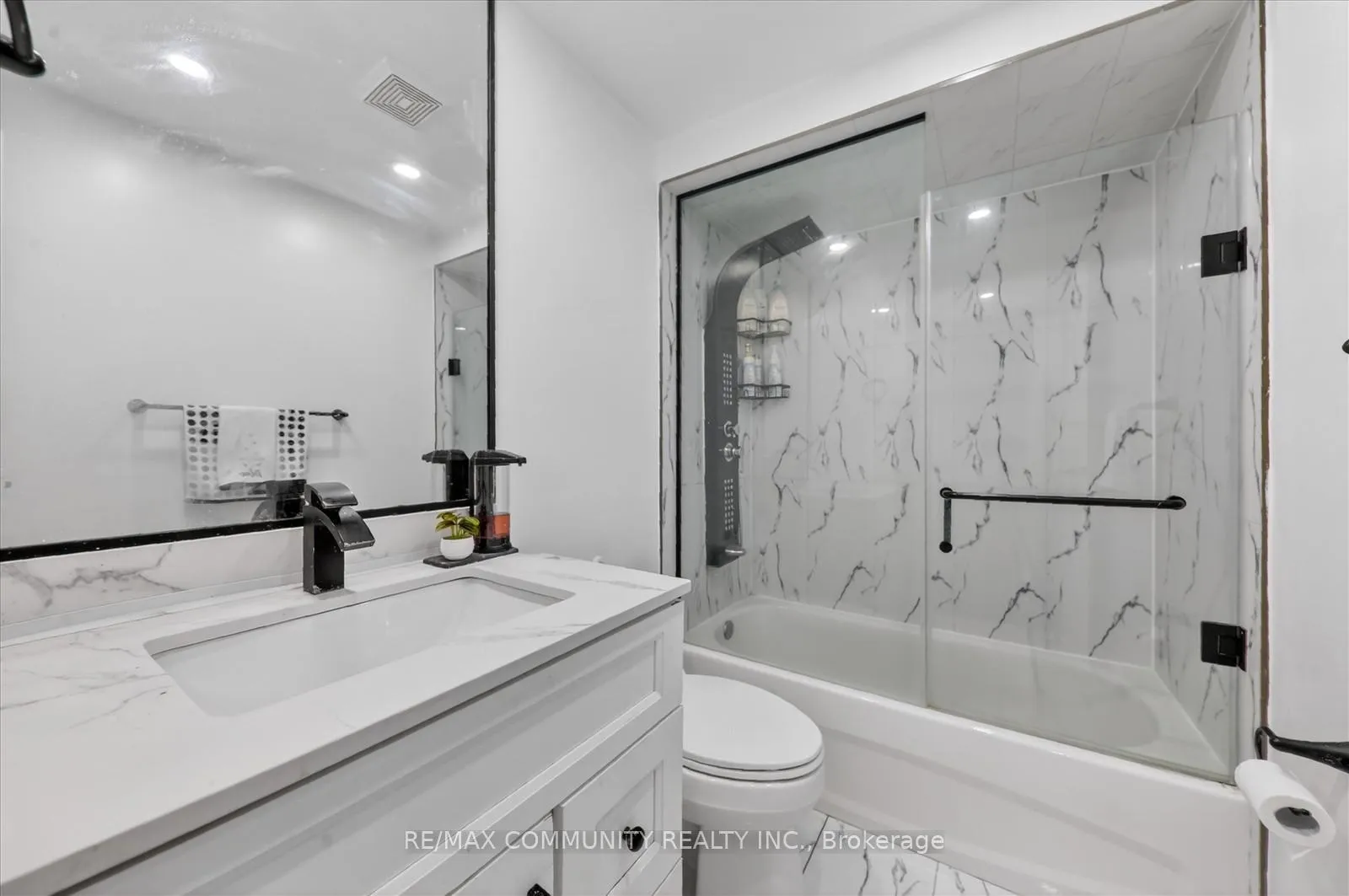 Photo 19 of 47 Radford Drive, Ajax, Central West — HOMEH