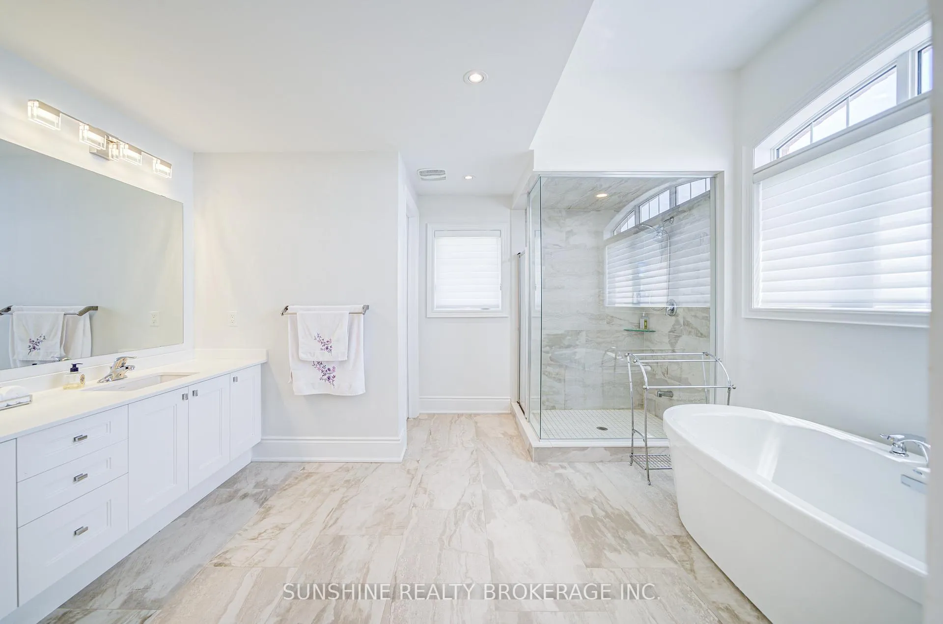 Photo 23 of 1573 Emberton Way, Innisfil, Alcona — HOMEH