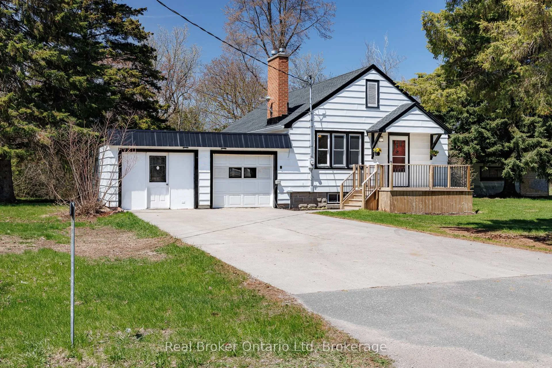 Photo 1 of 4588 County 45 Road, Hamilton Township, Baltimore — HOMEH