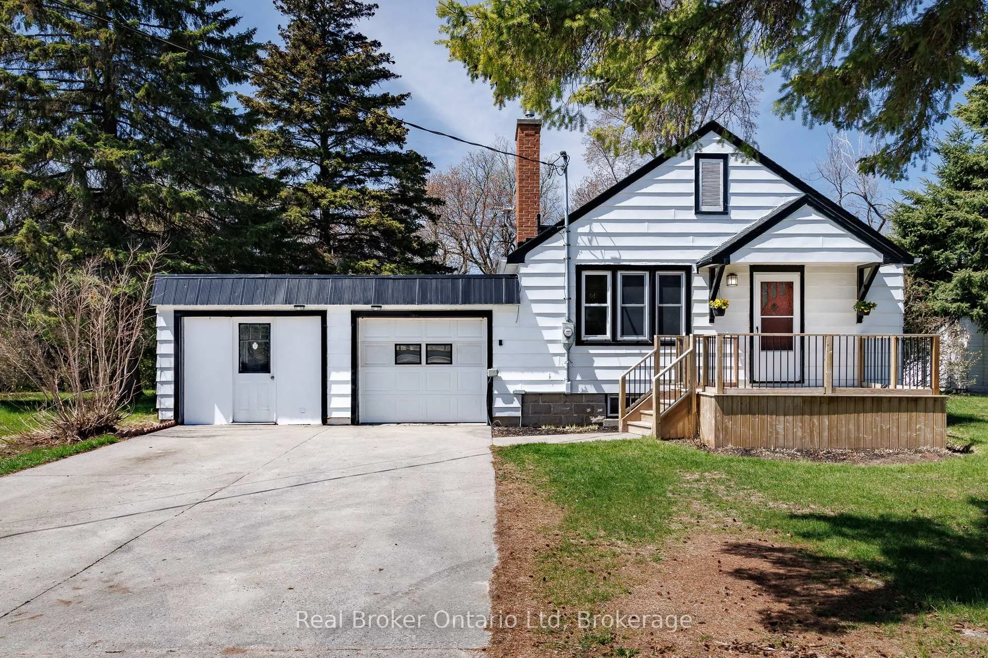 Photo 2 of 4588 County 45 Road, Hamilton Township, Baltimore — HOMEH