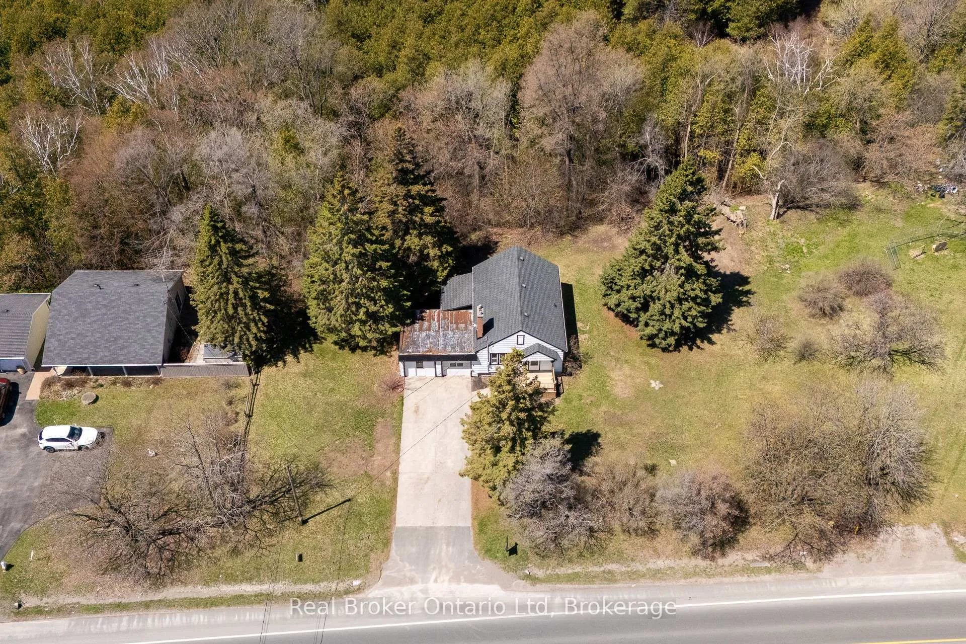 Photo 31 of 4588 County 45 Road, Hamilton Township, Baltimore — HOMEH