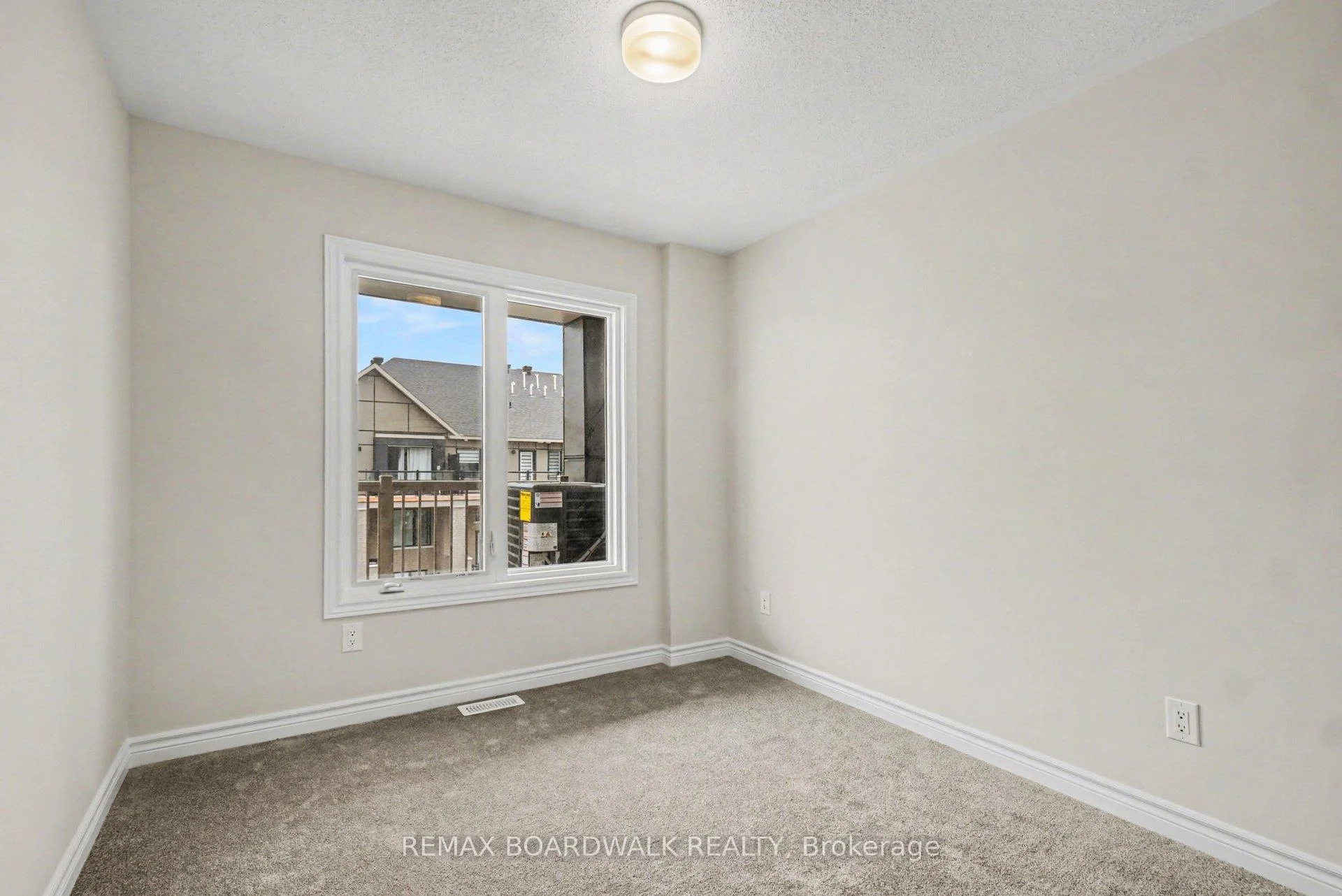 Photo 11 of 83 Ryan Reynolds Way, Ottawa, Avalon West — HOMEH