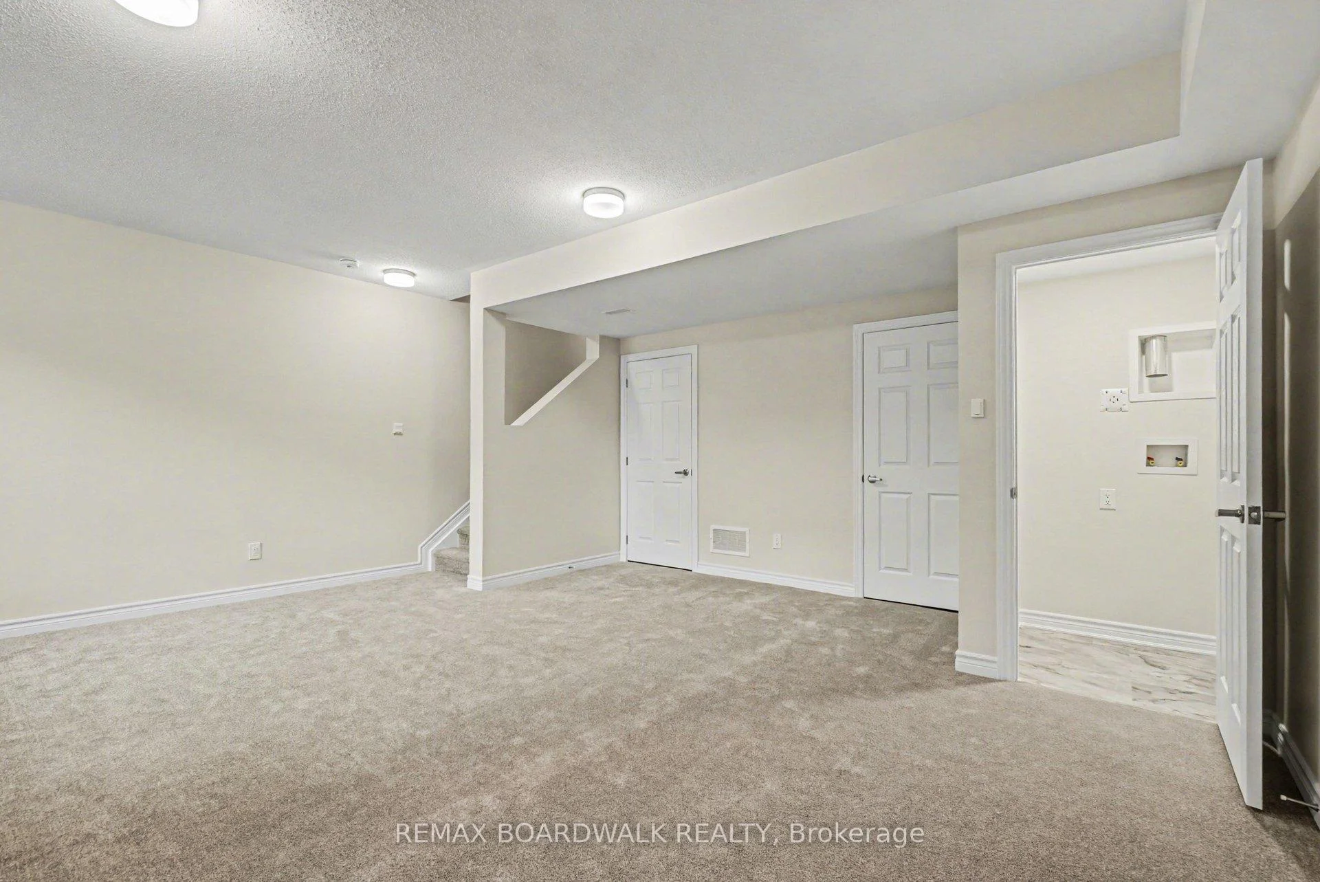 Photo 18 of 83 Ryan Reynolds Way, Ottawa, Avalon West — HOMEH