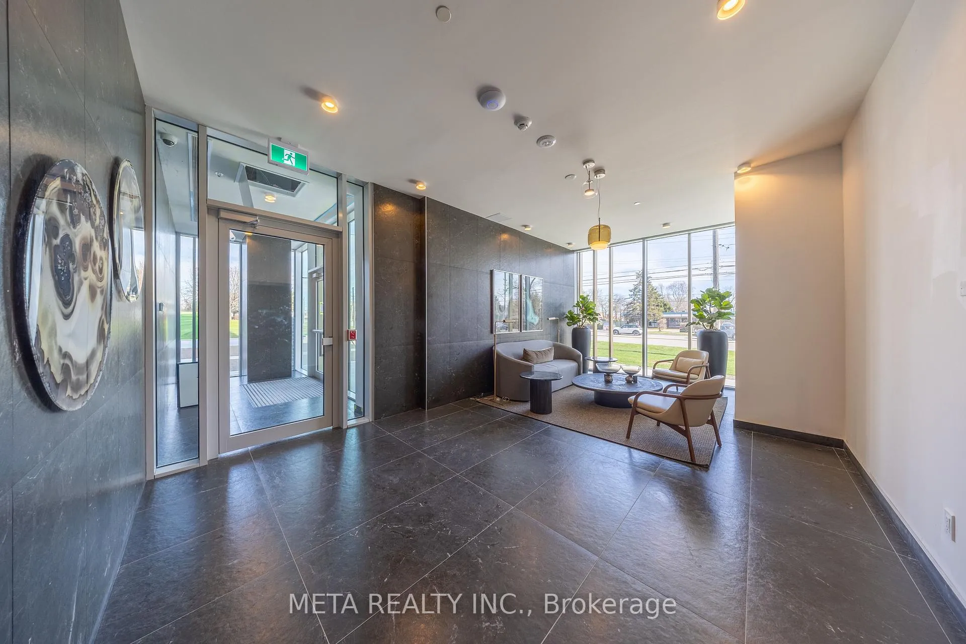 Photo 3 of 1010 Sandy Beach Road, Pickering, Bay Ridges — HOMEH