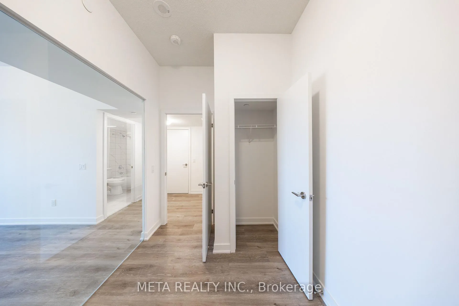 Photo 7 of 1010 Sandy Beach Road, Pickering, Bay Ridges — HOMEH