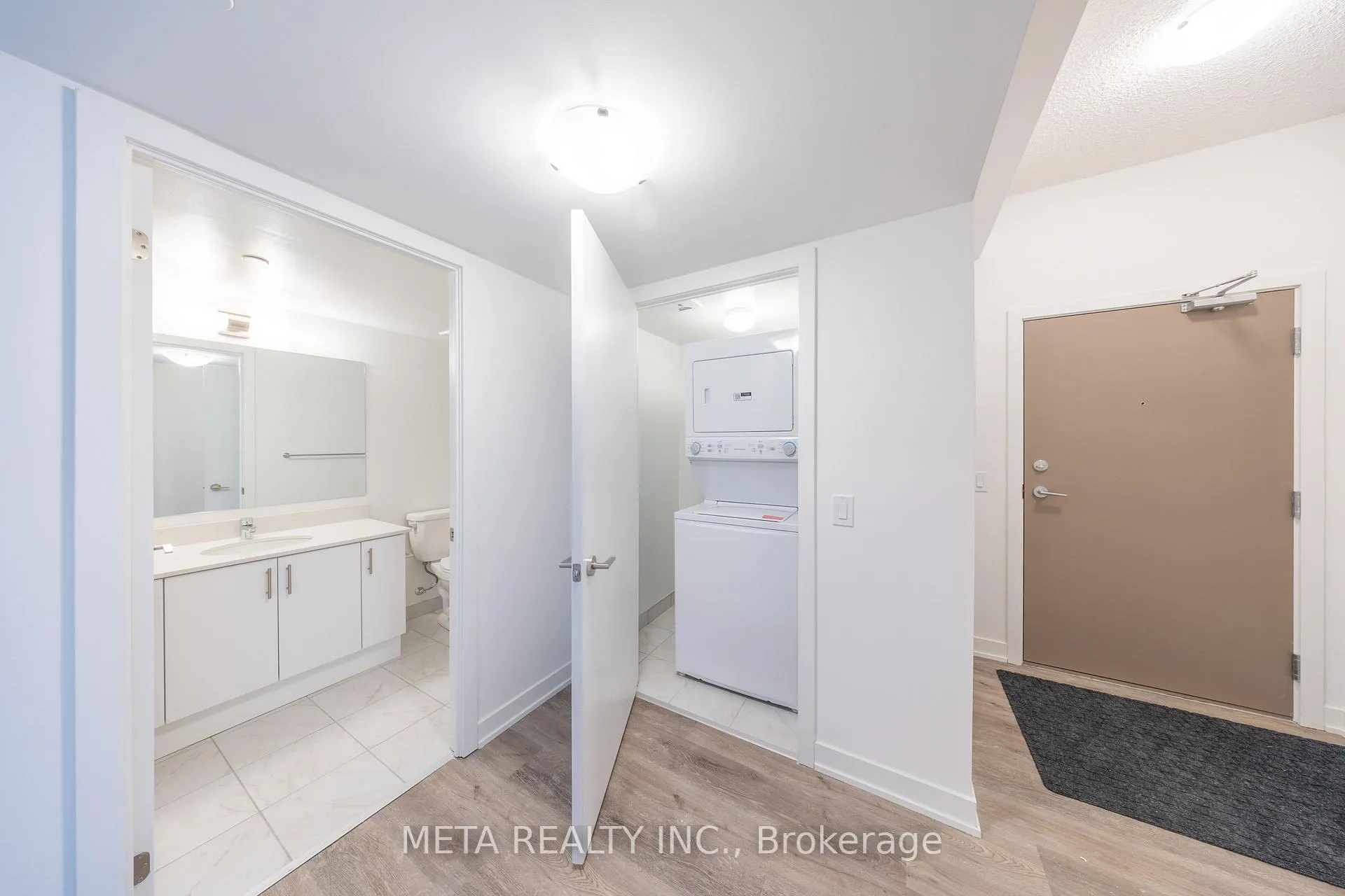 Photo 8 of 1010 Sandy Beach Road, Pickering, Bay Ridges — HOMEH
