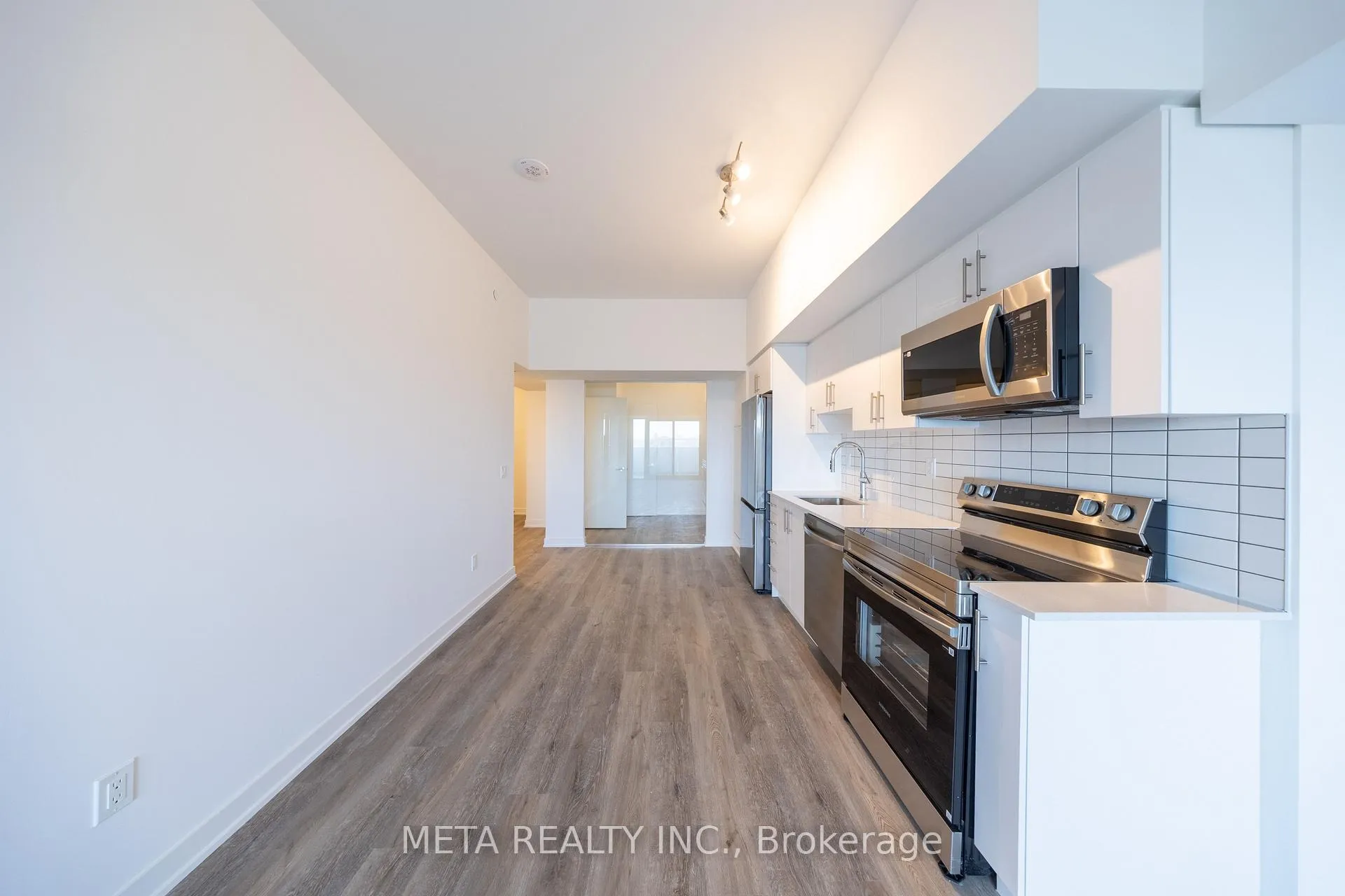 Photo 14 of 1010 Sandy Beach Road, Pickering, Bay Ridges — HOMEH
